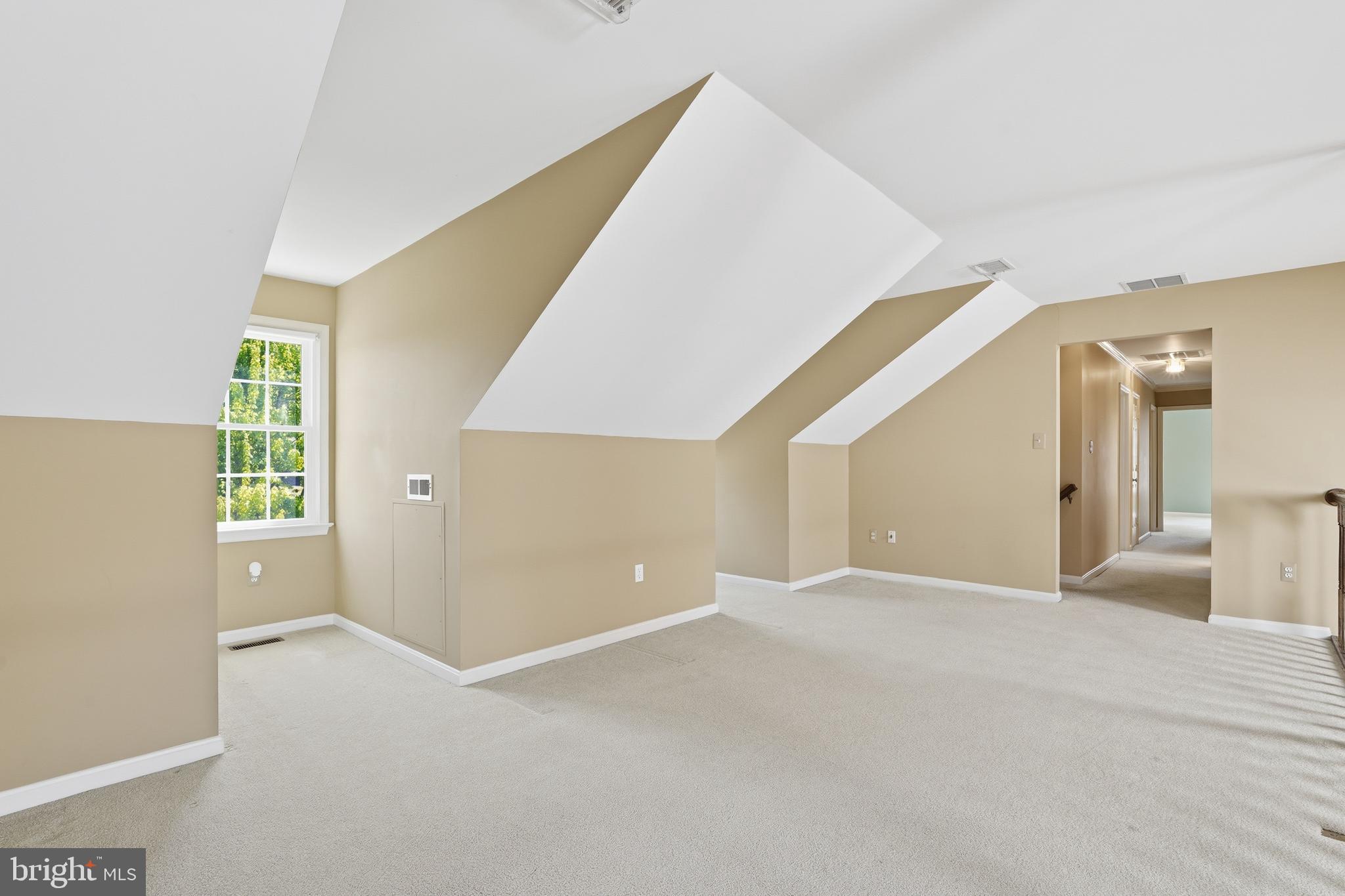 COUNTRYSIDE - Residential