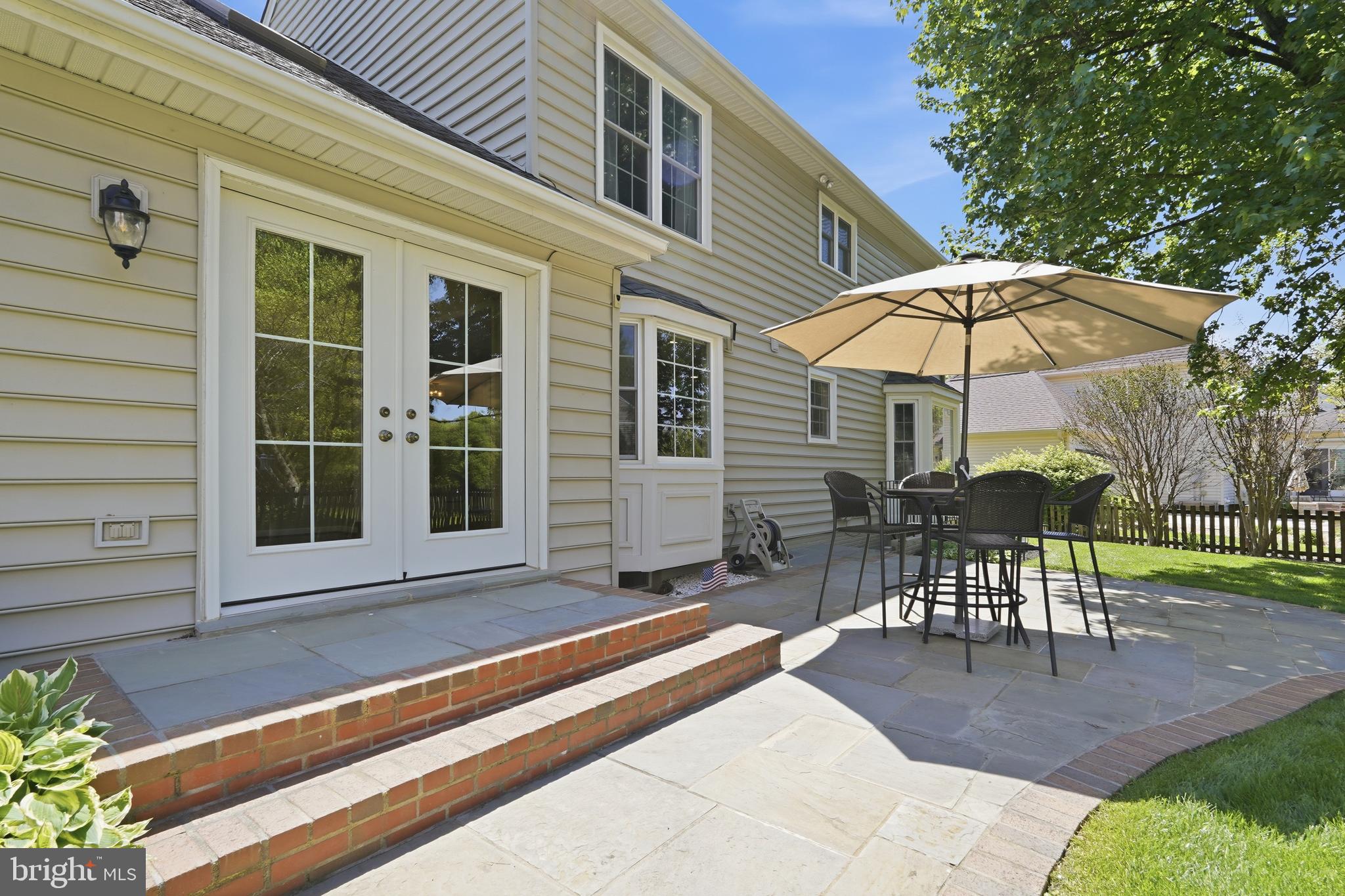 COUNTRYSIDE - Residential