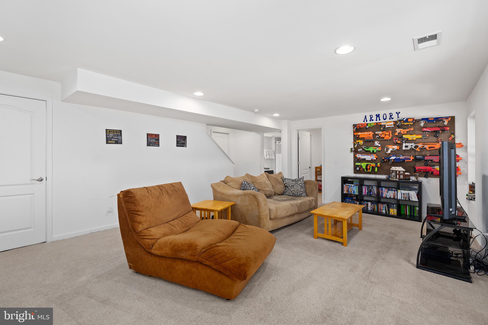 COLONIAL FORGE - Residential