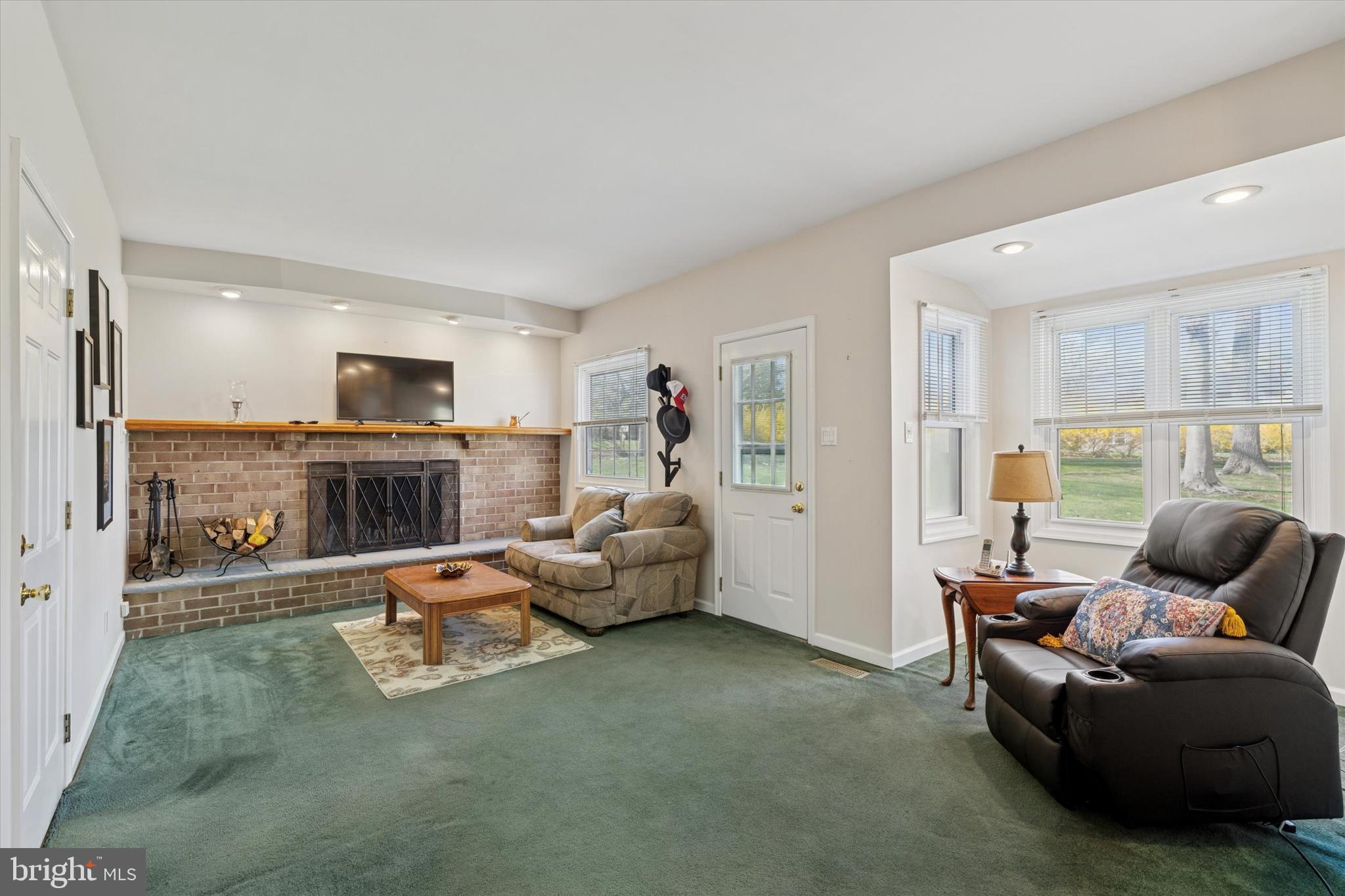 MARCHWOOD - Residential