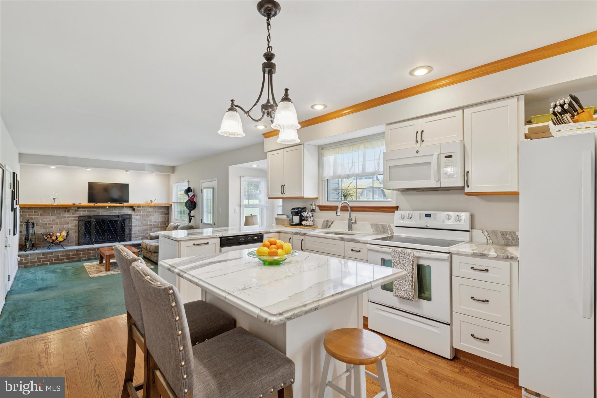 MARCHWOOD - Residential