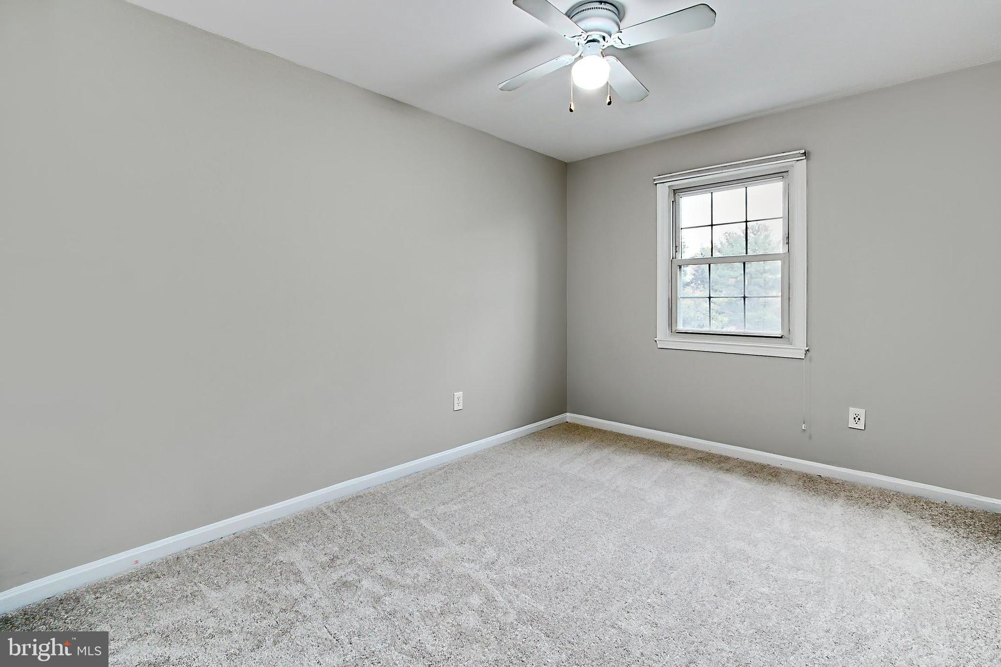 PINECREST HEIGHTS - Residential