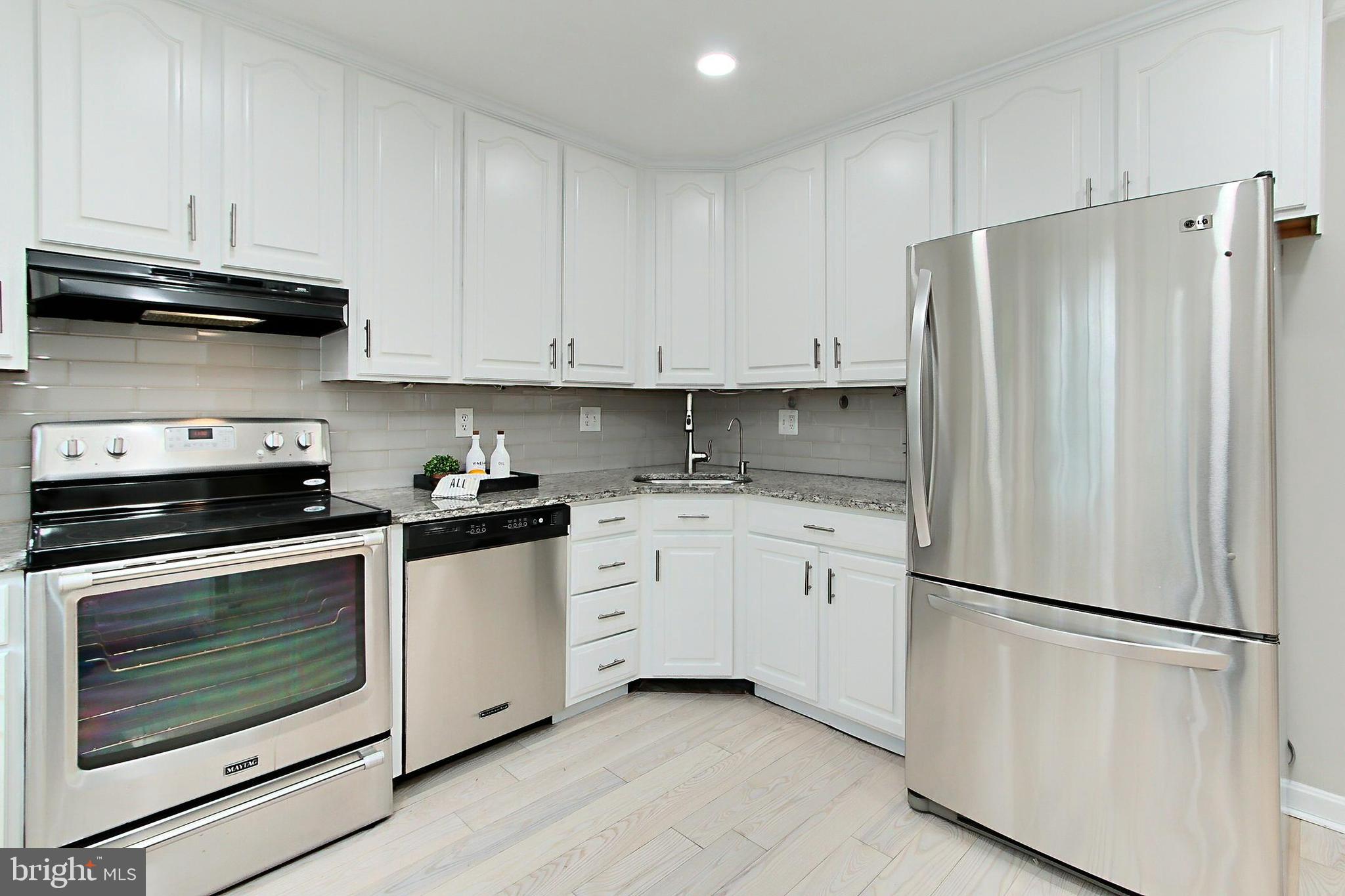 PINECREST HEIGHTS - Residential