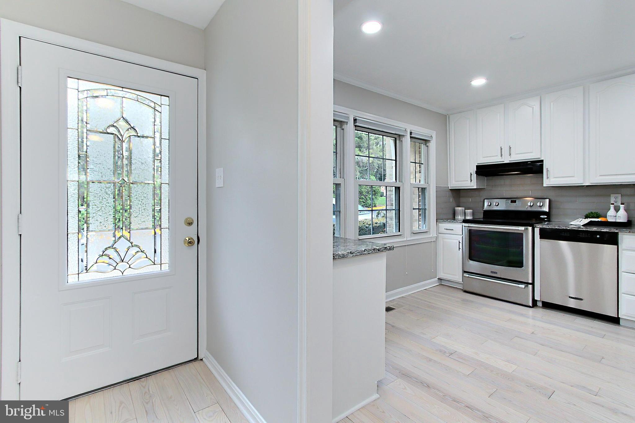 PINECREST HEIGHTS - Residential