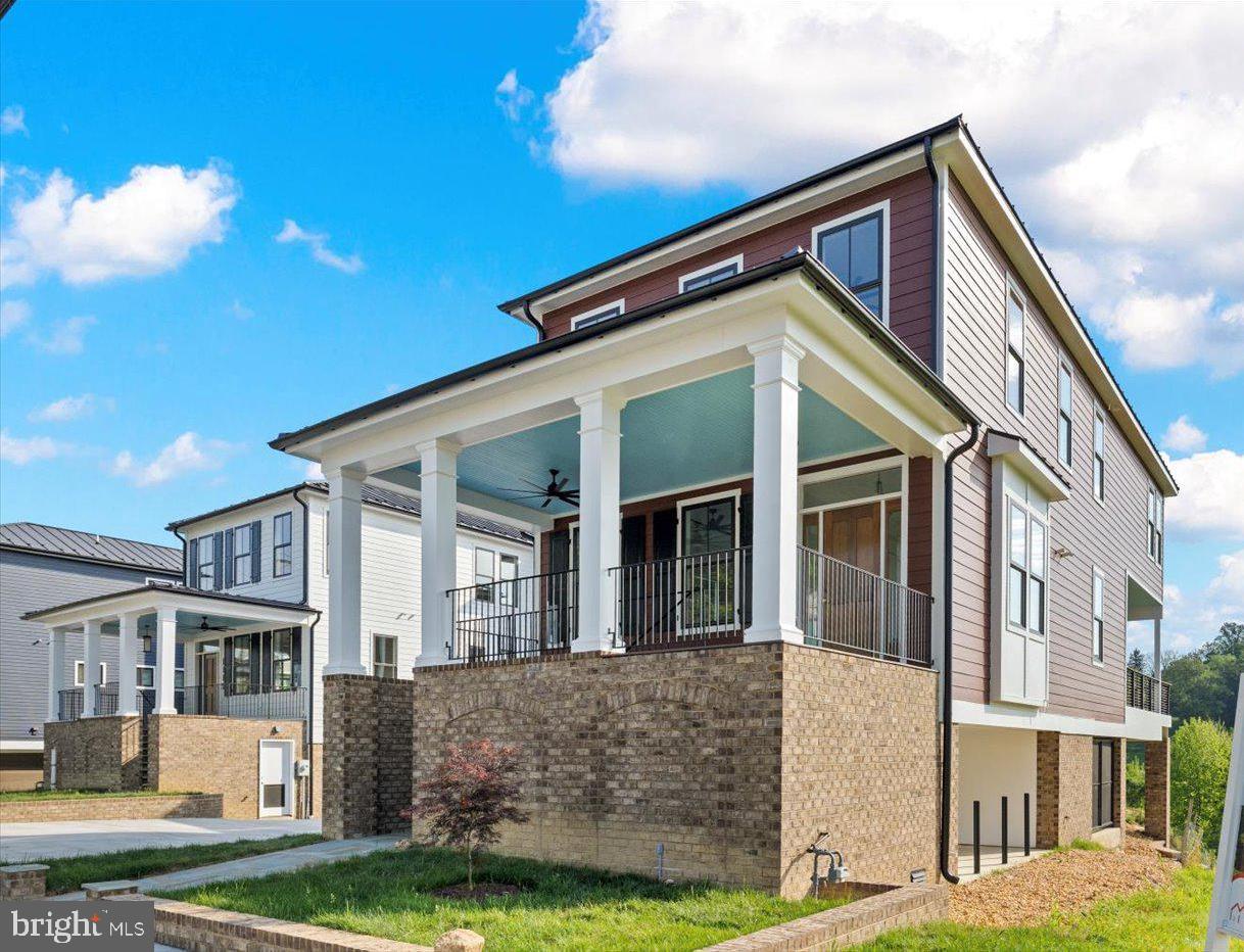 DOWNTOWN FREDERICKSBURG - Residential