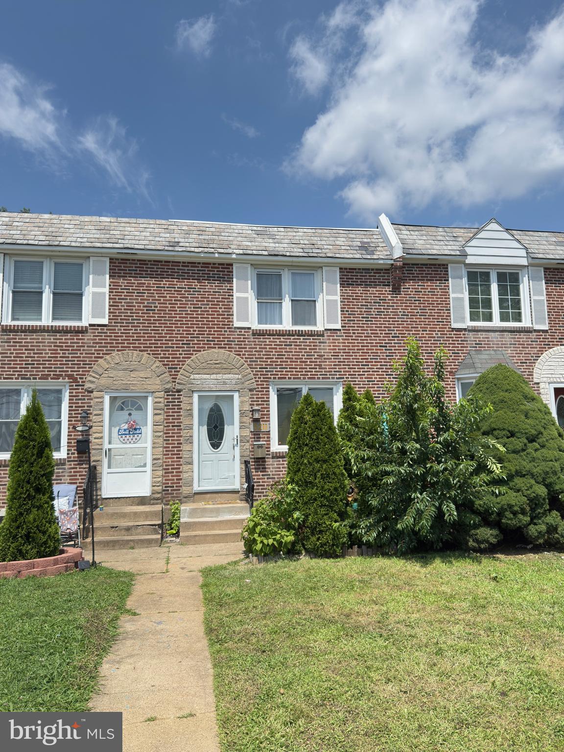 Welcome to this recently renovated 3-bedroom, 1-bath home offering 1,296 sq ft of comfortable living space in the heart of Clifton Heights. Highlights include a stylish updated bathroom with skylight, a finished basement perfect for a home office or rec room, and central air throughout. The spacious eat-in kitchen opens to a large private deck, great for entertaining or relaxing outdoors. Enjoy the convenience of a garage plus private rear parking, a washer & dryer in-unit, and a close to shopping, parks, schools, and public transportation. Move-in ready! Rent: $2,300/month. Tenant pays all utilities. No pets preferred.