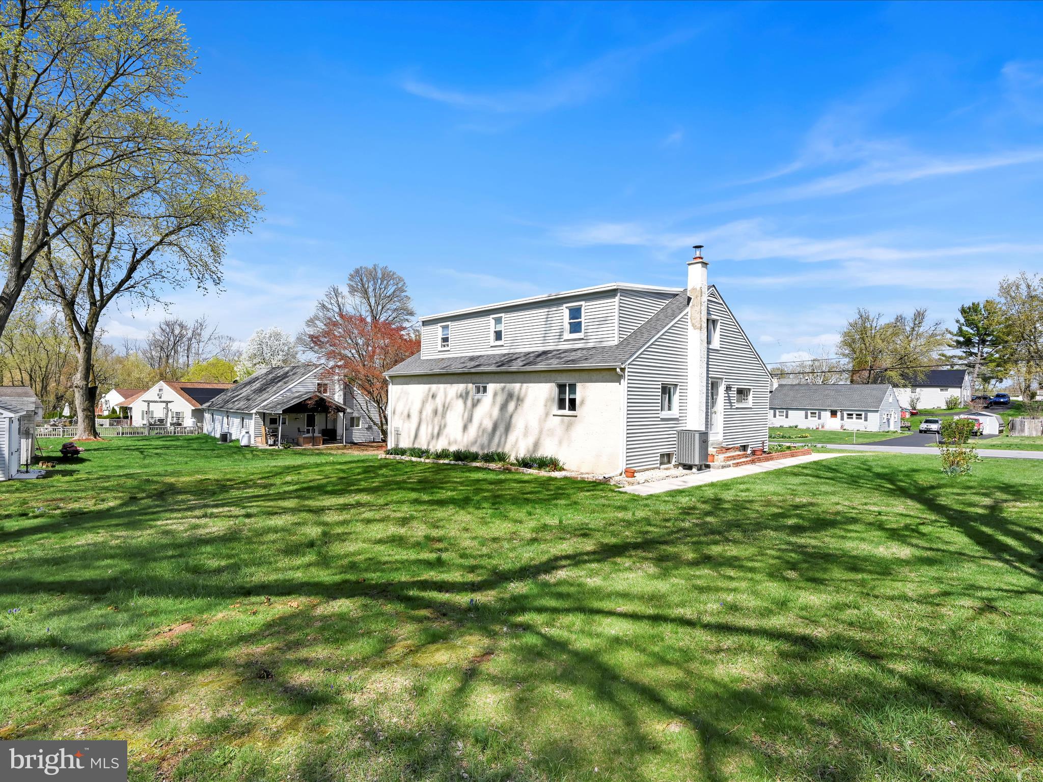 FARMDALE - Residential