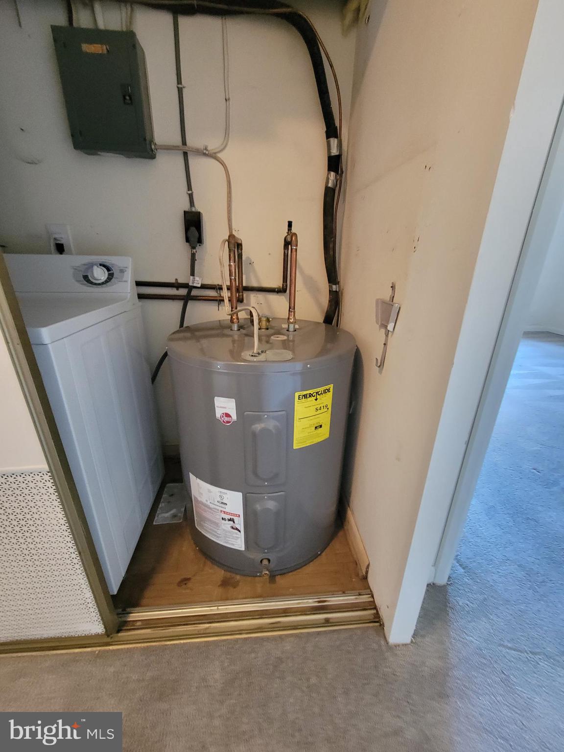 ROSSMOOR MUTUAL #9 - Residential