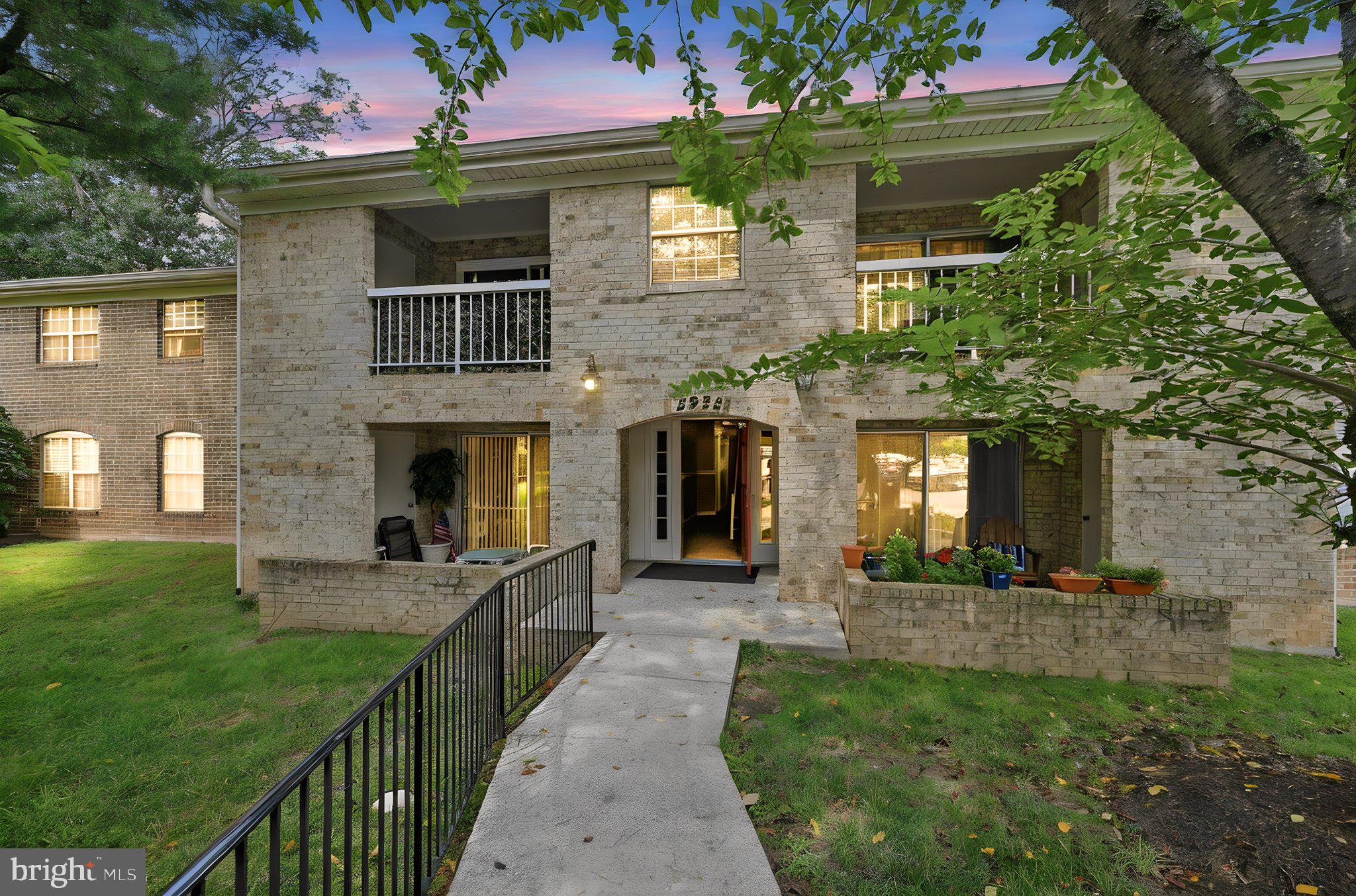 5928 COVE LANDING ROAD 101 A