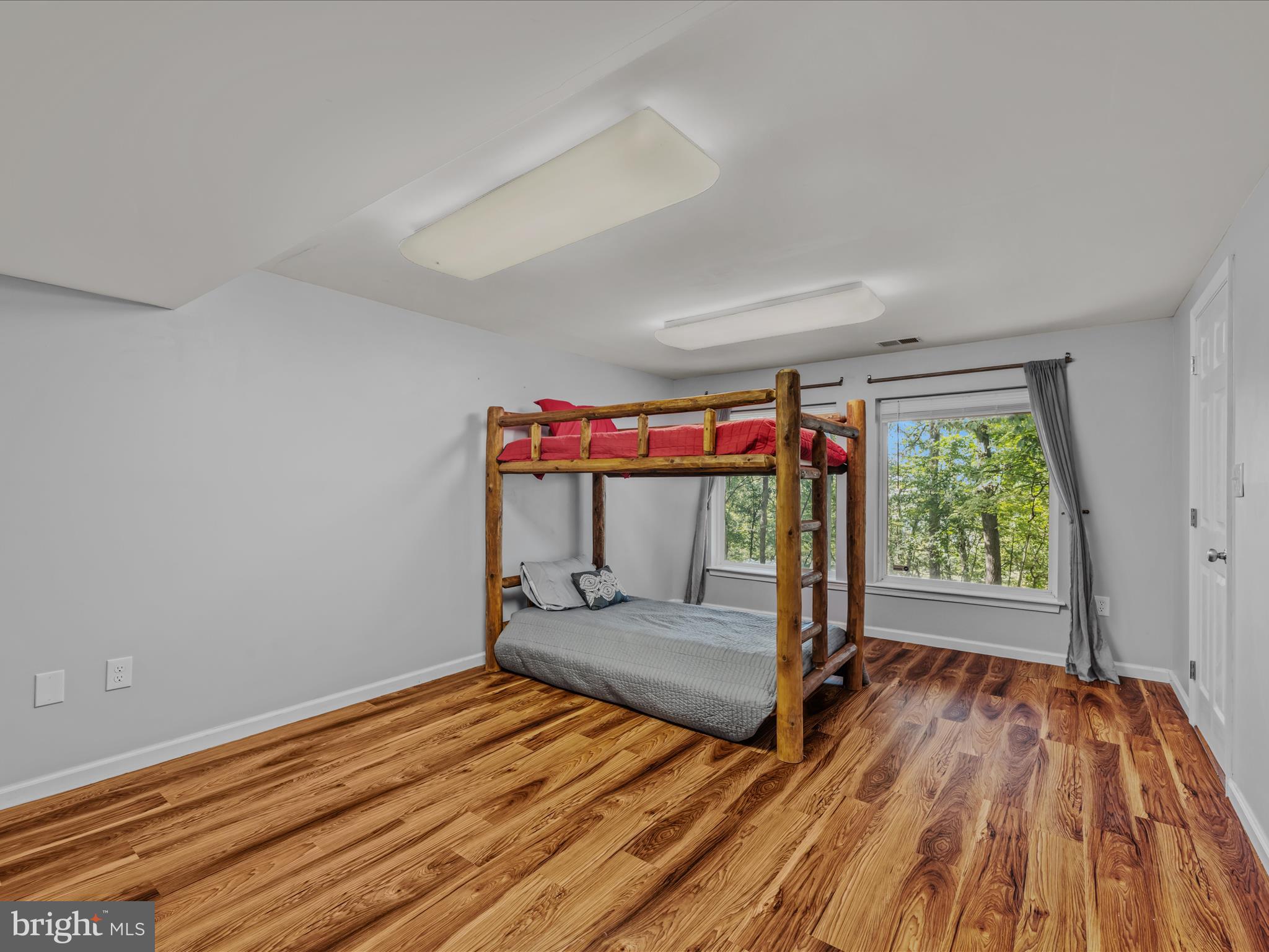 SHANNONDALE - Residential