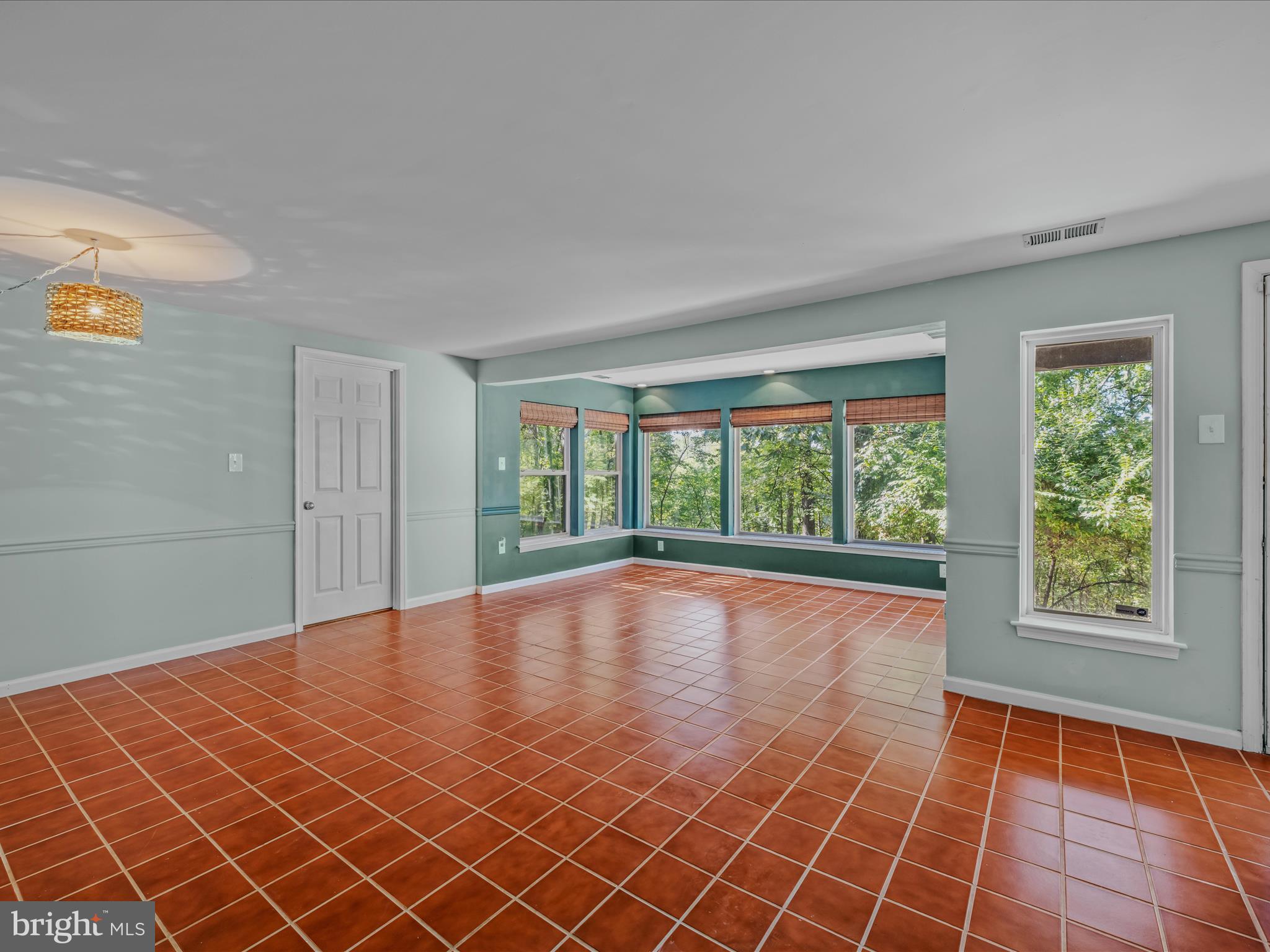 SHANNONDALE - Residential