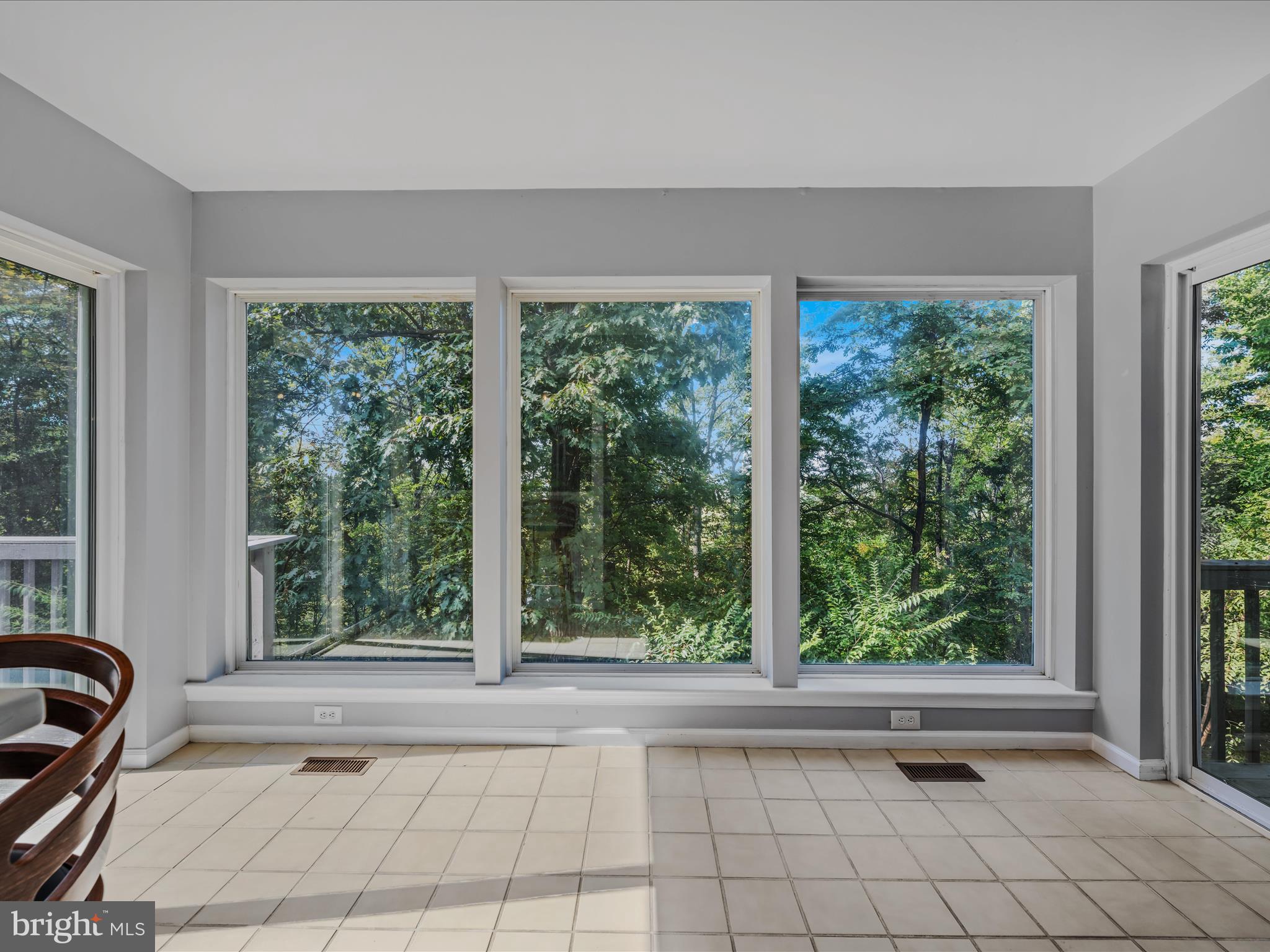 SHANNONDALE - Residential