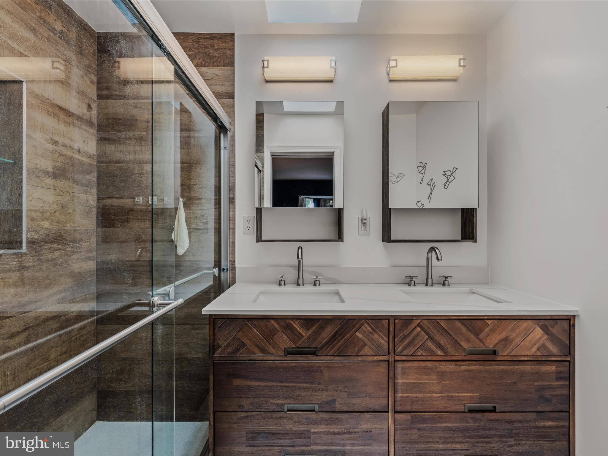 SHANNONDALE - Residential