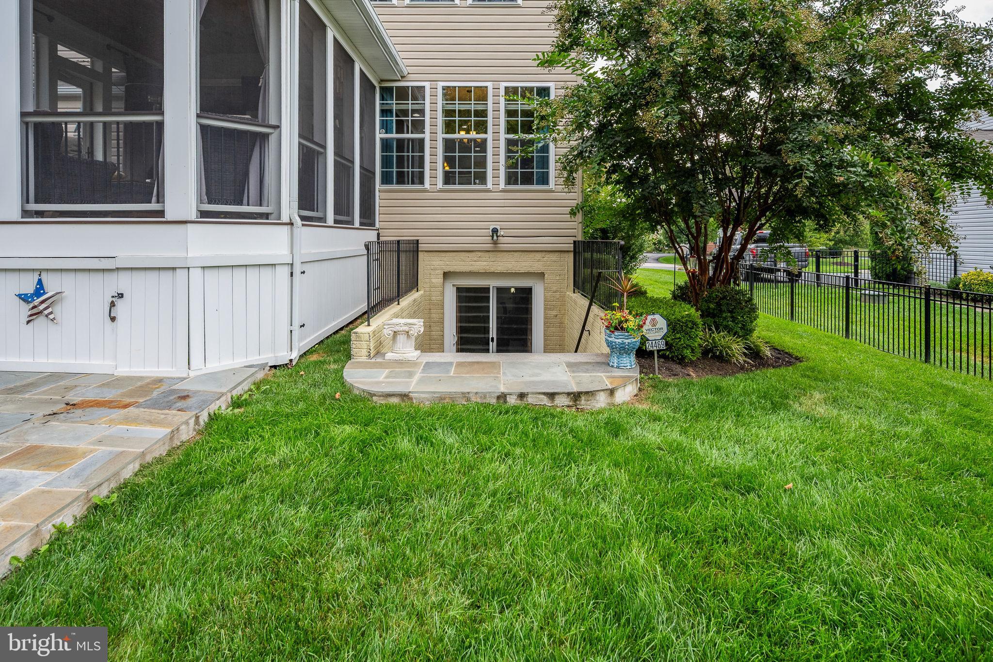 SPRINGS AT LENAH - Residential