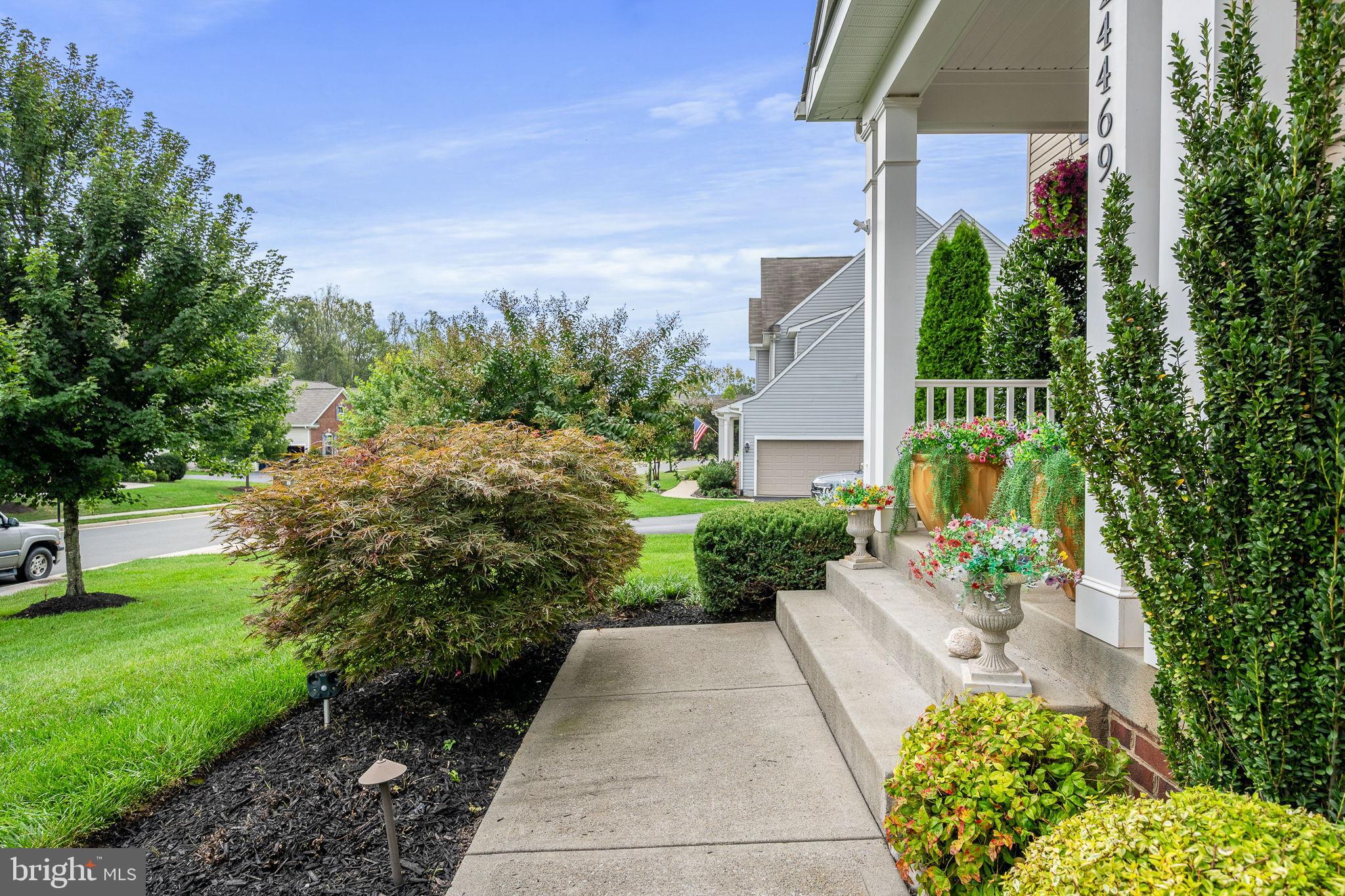 SPRINGS AT LENAH - Residential