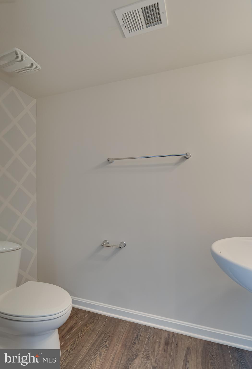 BERKELEY RIDGE - Residential