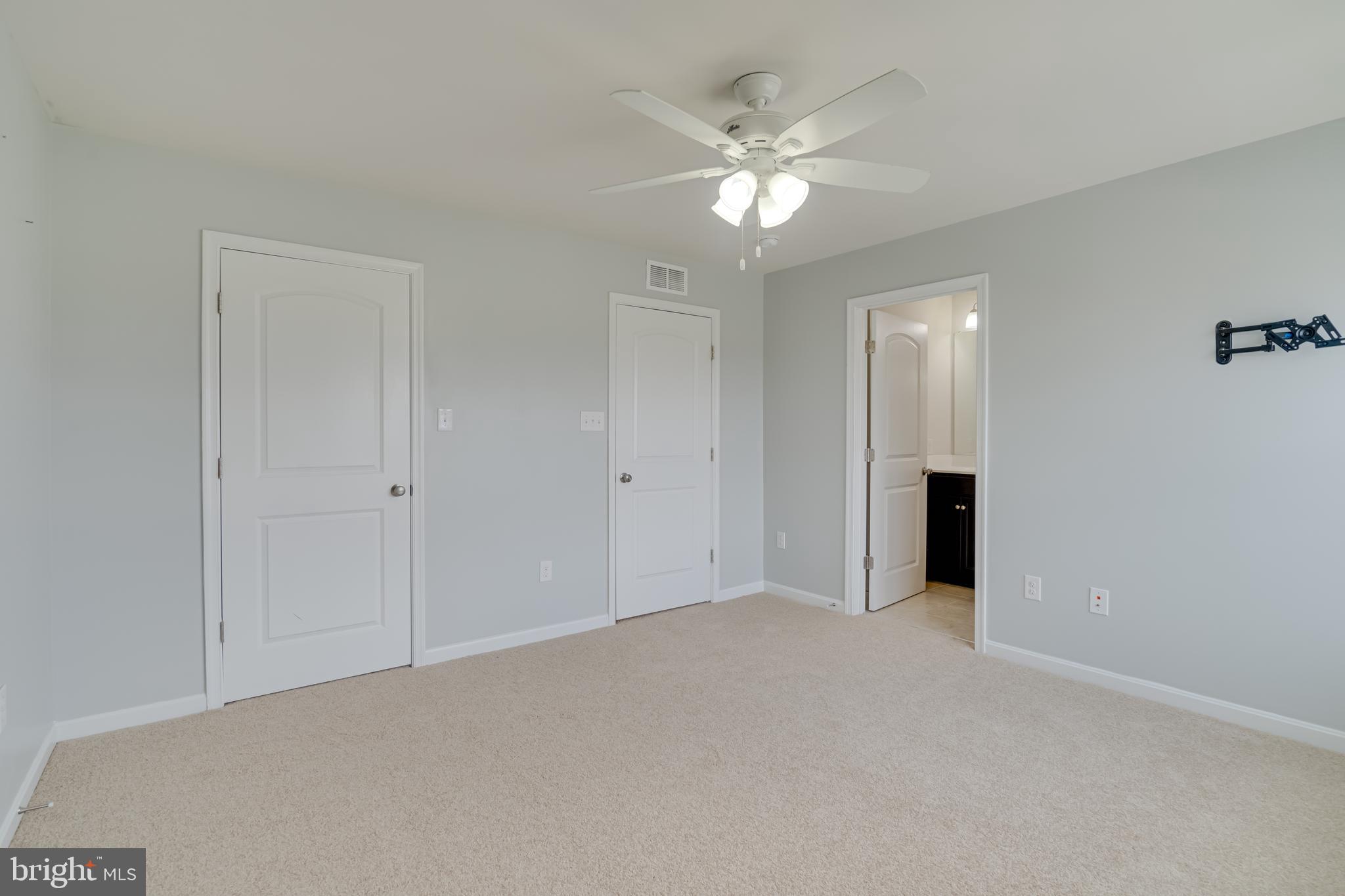 BERKELEY RIDGE - Residential