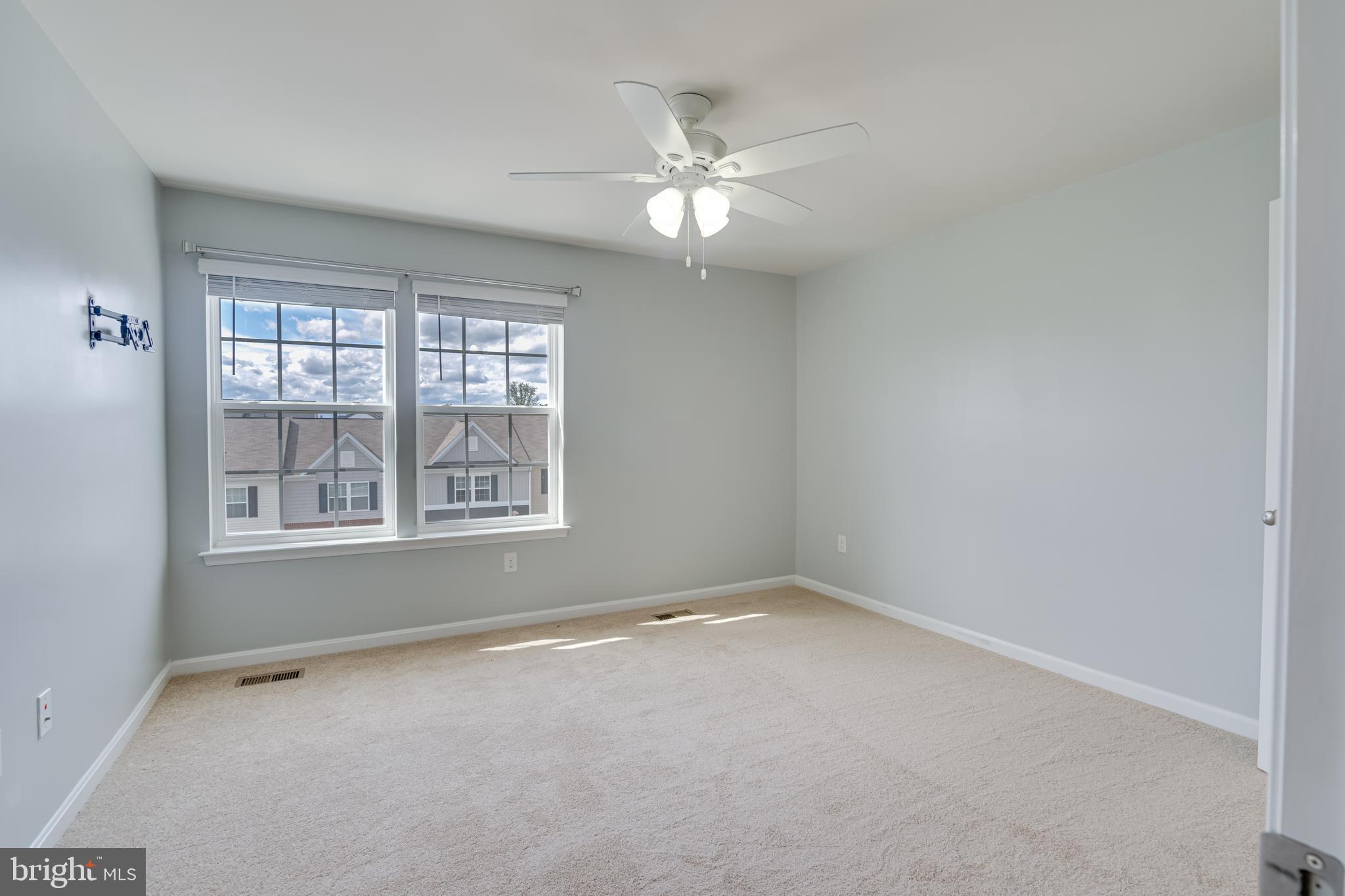 BERKELEY RIDGE - Residential