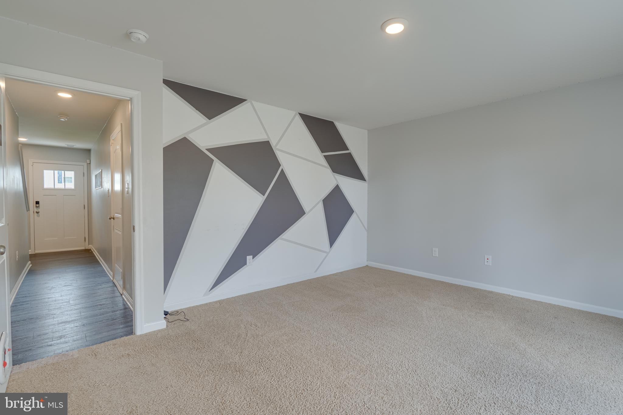 BERKELEY RIDGE - Residential