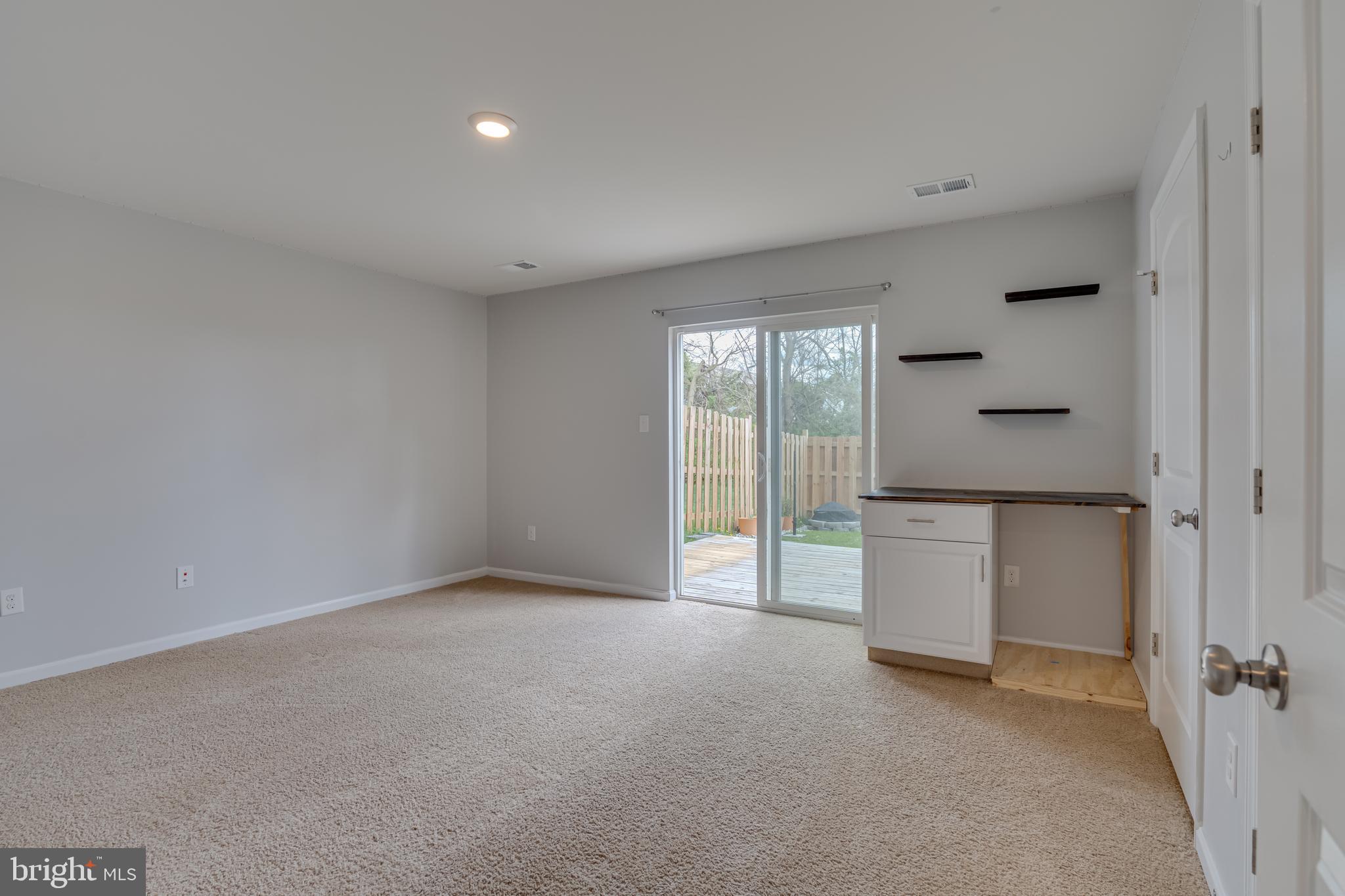 BERKELEY RIDGE - Residential