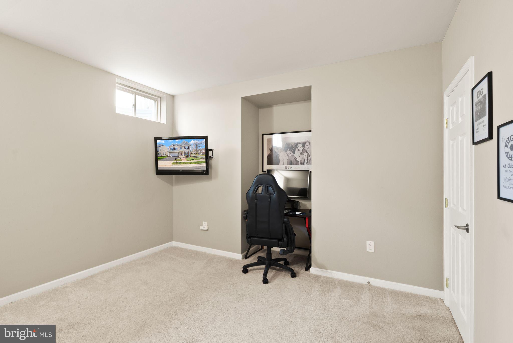 BRAMBLETON - Residential