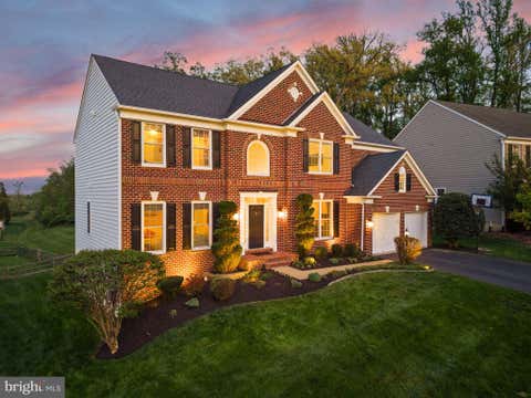 Homes For Sale - 25831 Rawley Springs Drive<br/> CHANTILLY, VA 20152