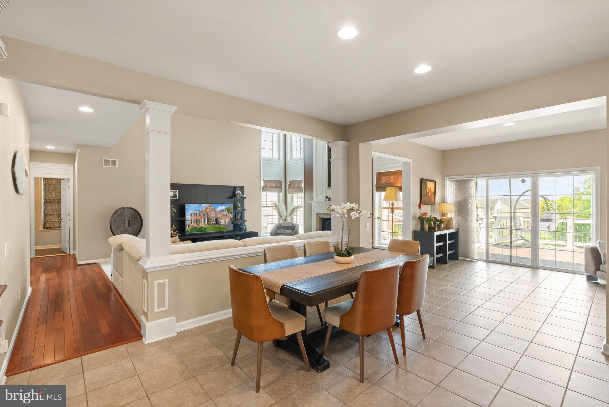 RIDINGS AT BLUE SPRINGS - Residential