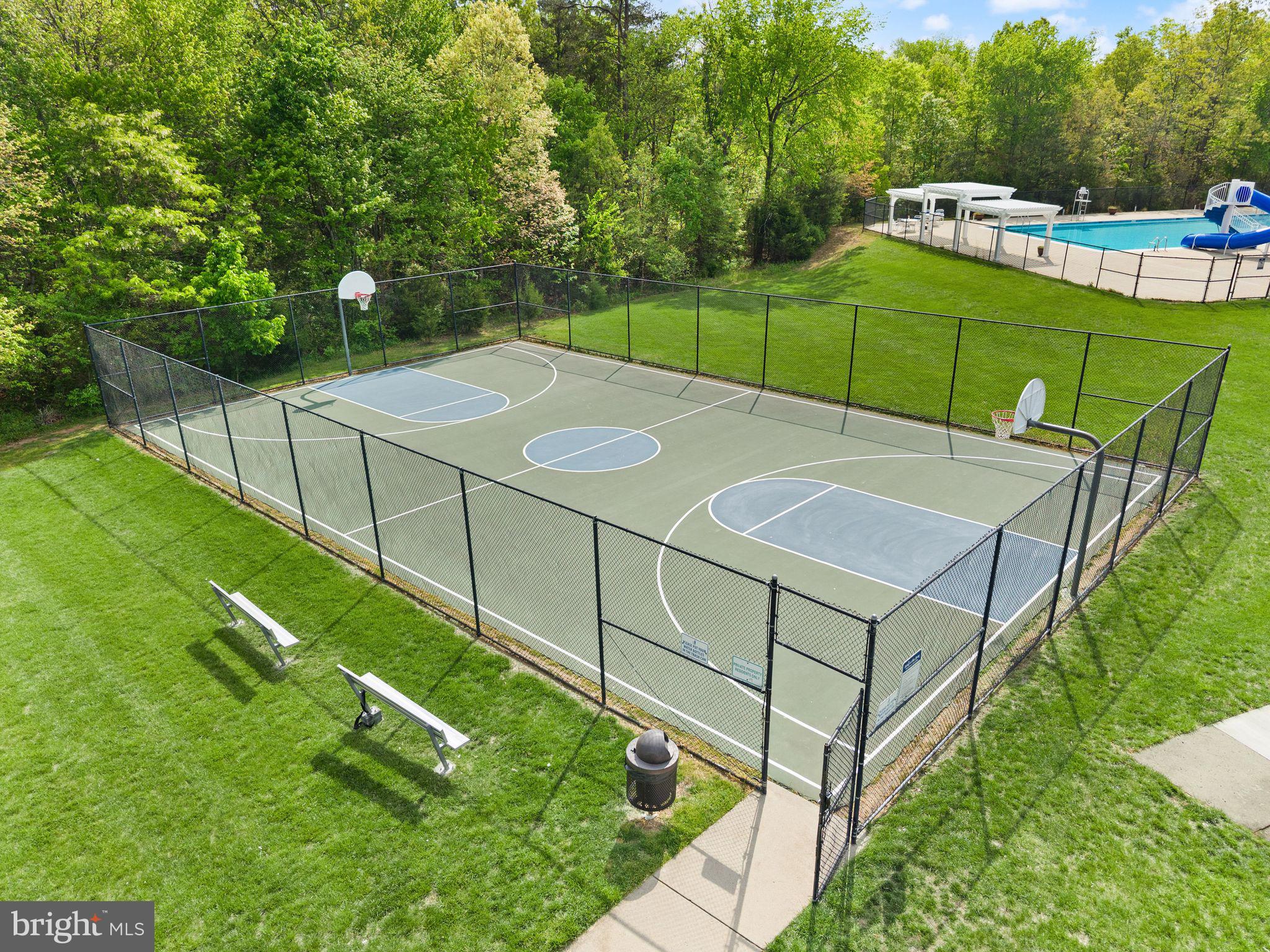 RIDINGS AT BLUE SPRINGS - Residential