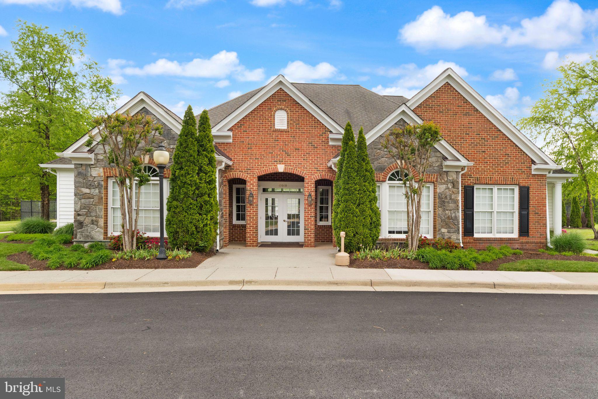 RIDINGS AT BLUE SPRINGS - Residential