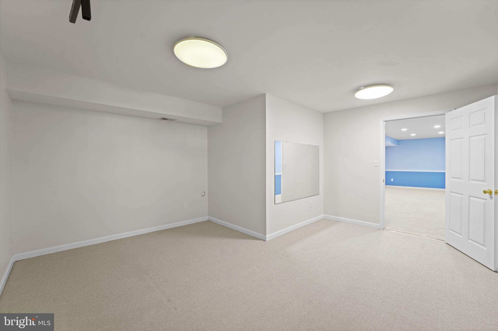 THE VILLAGES AT BRISTOL - Residential