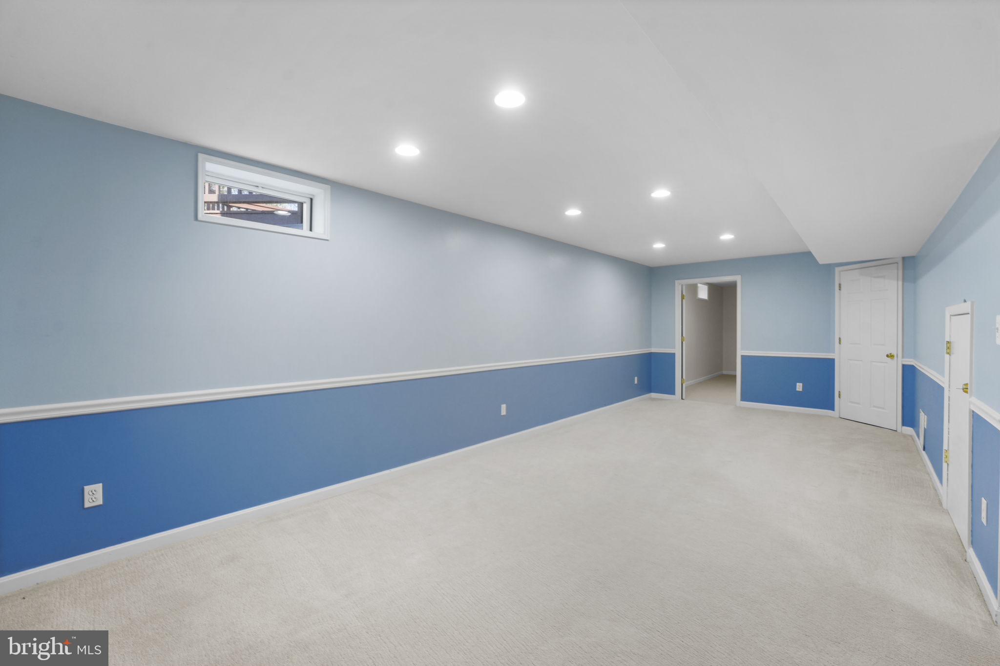 THE VILLAGES AT BRISTOL - Residential