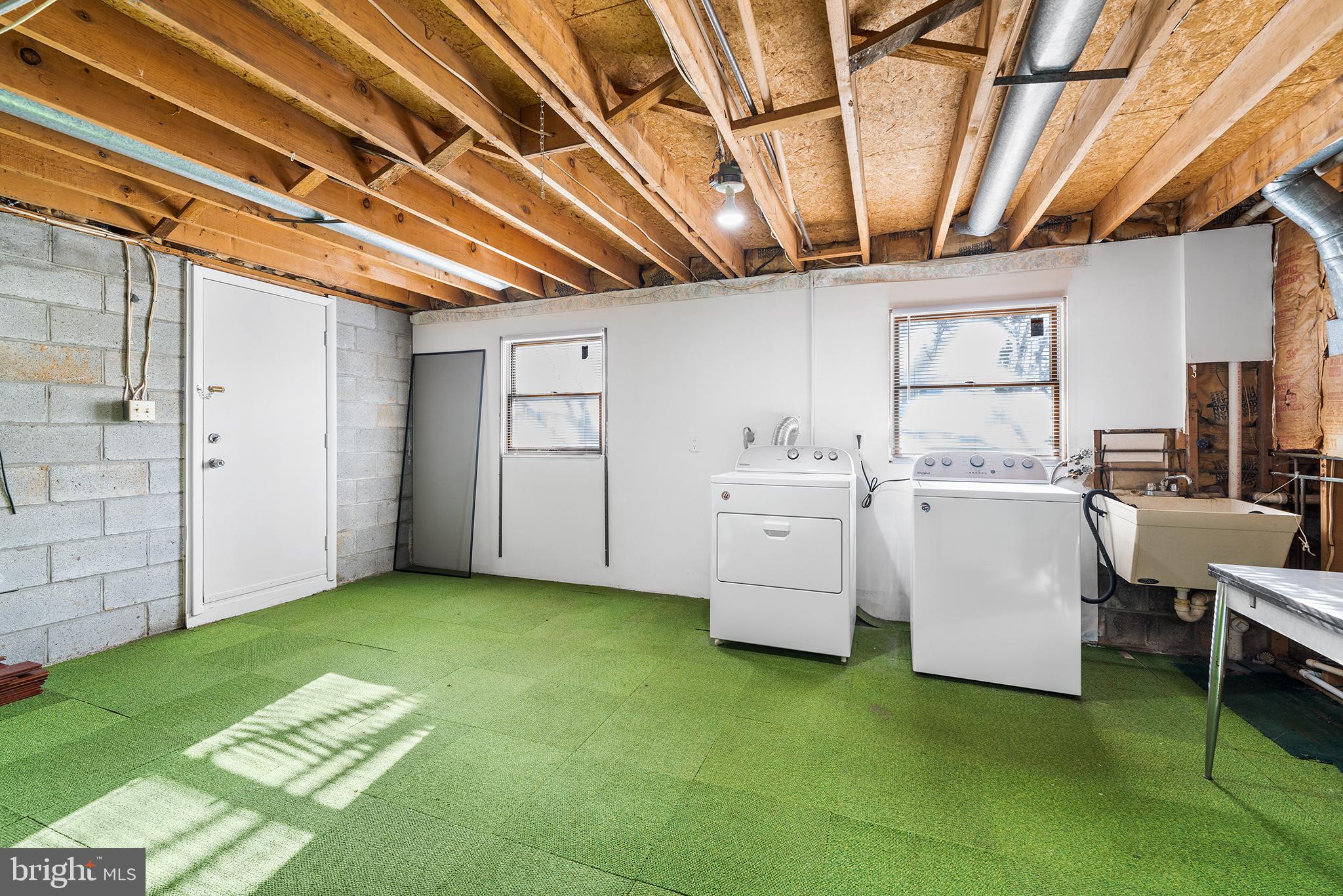 JULIAN WOODS - Residential