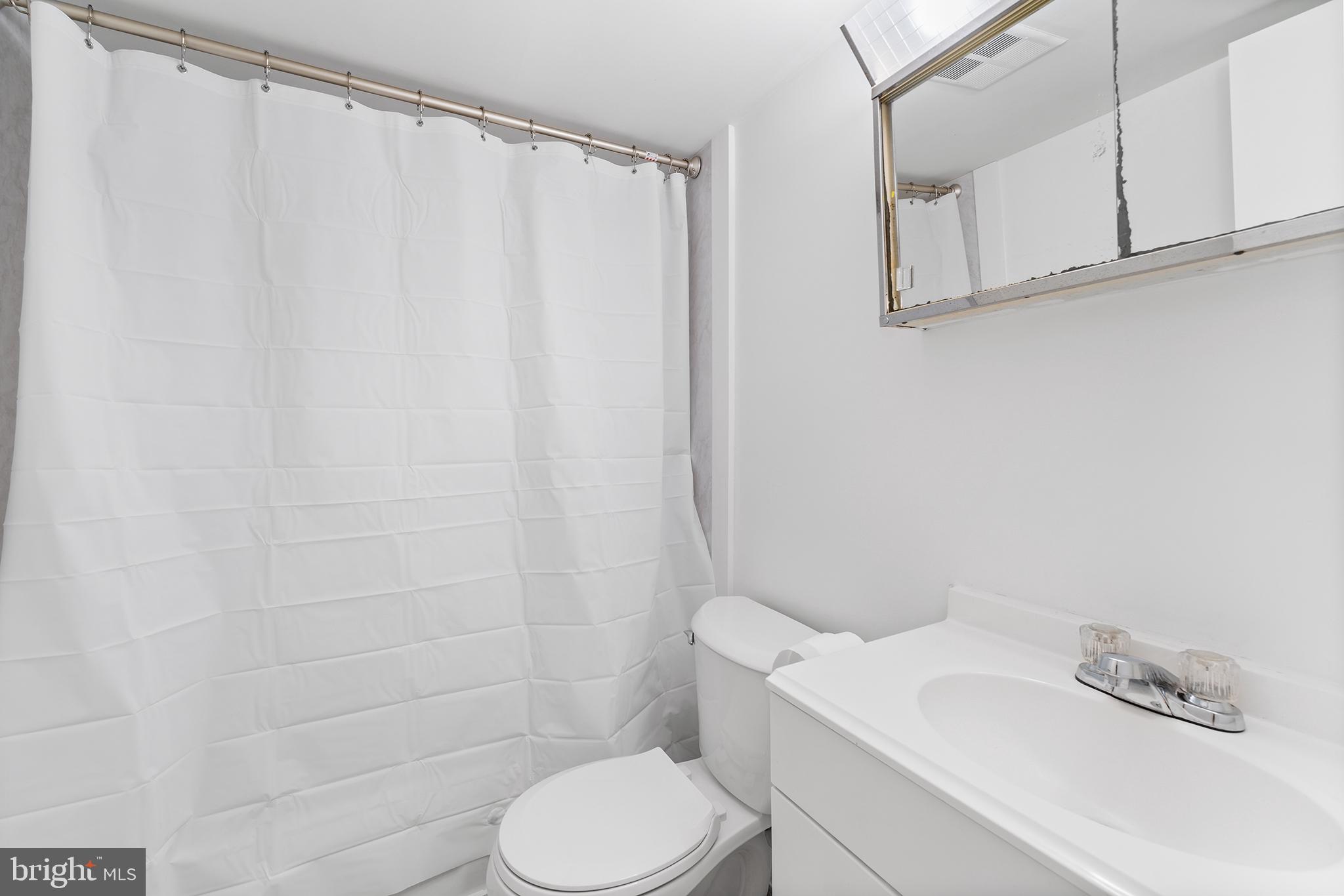 JULIAN WOODS - Residential