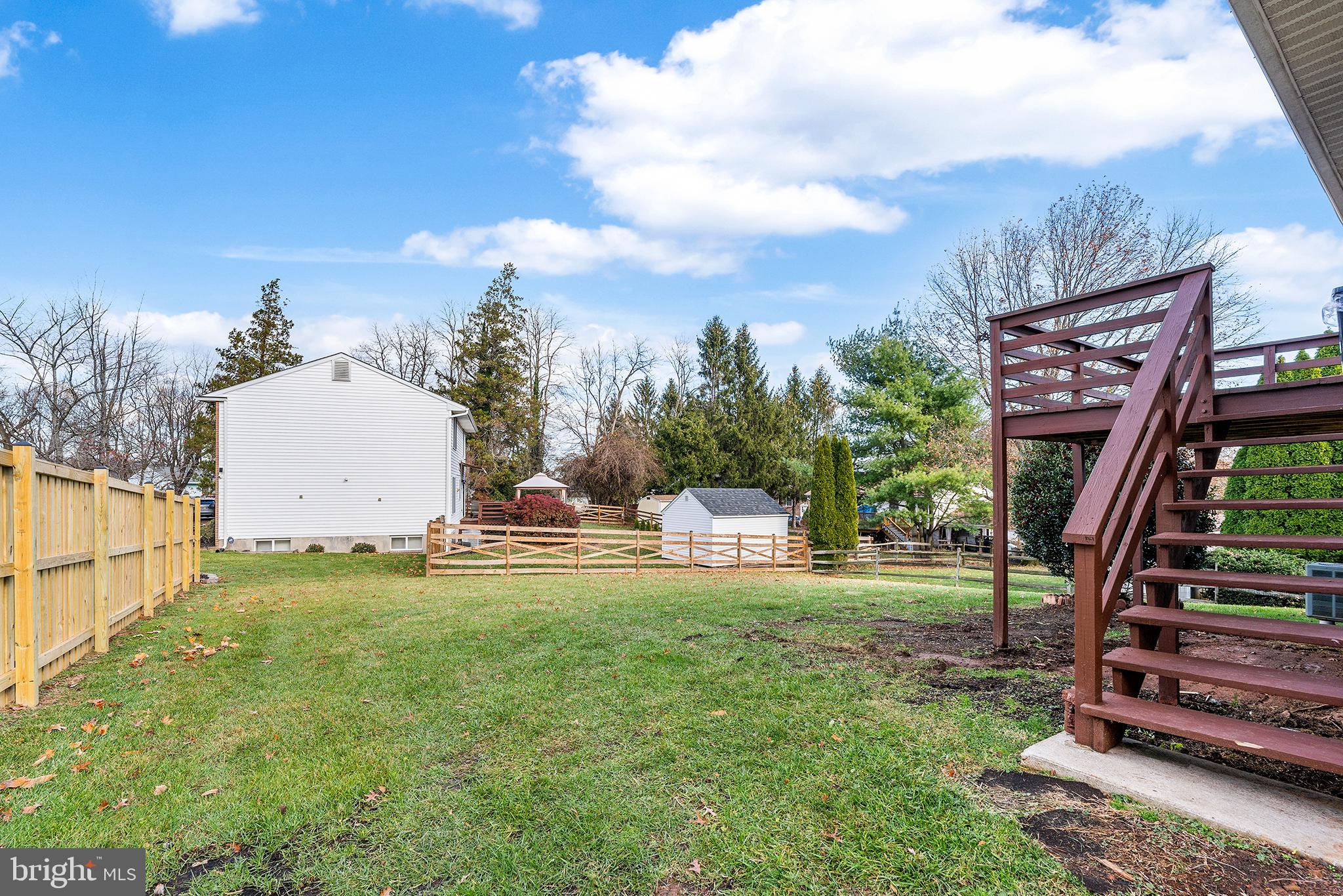 JULIAN WOODS - Residential