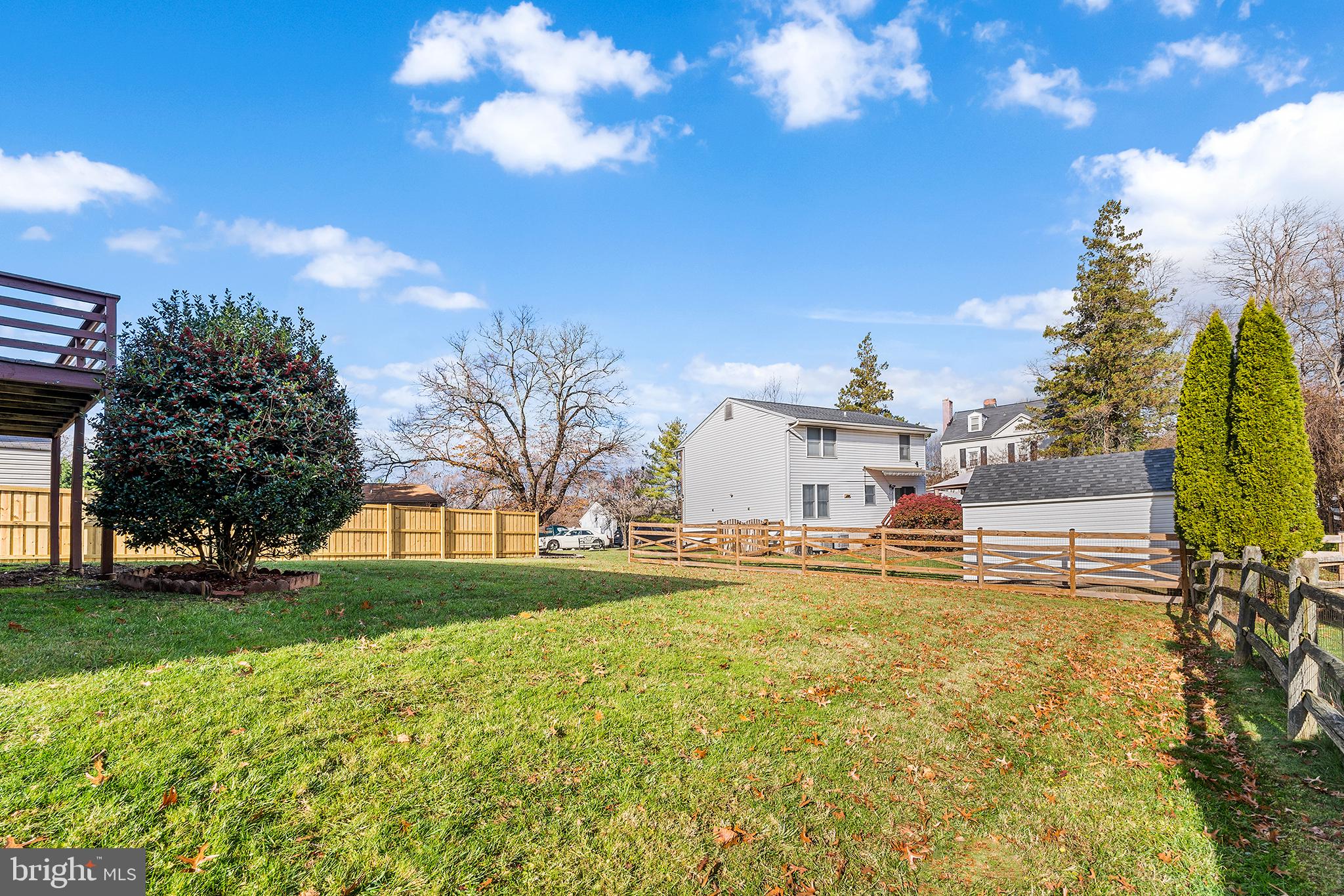 JULIAN WOODS - Residential