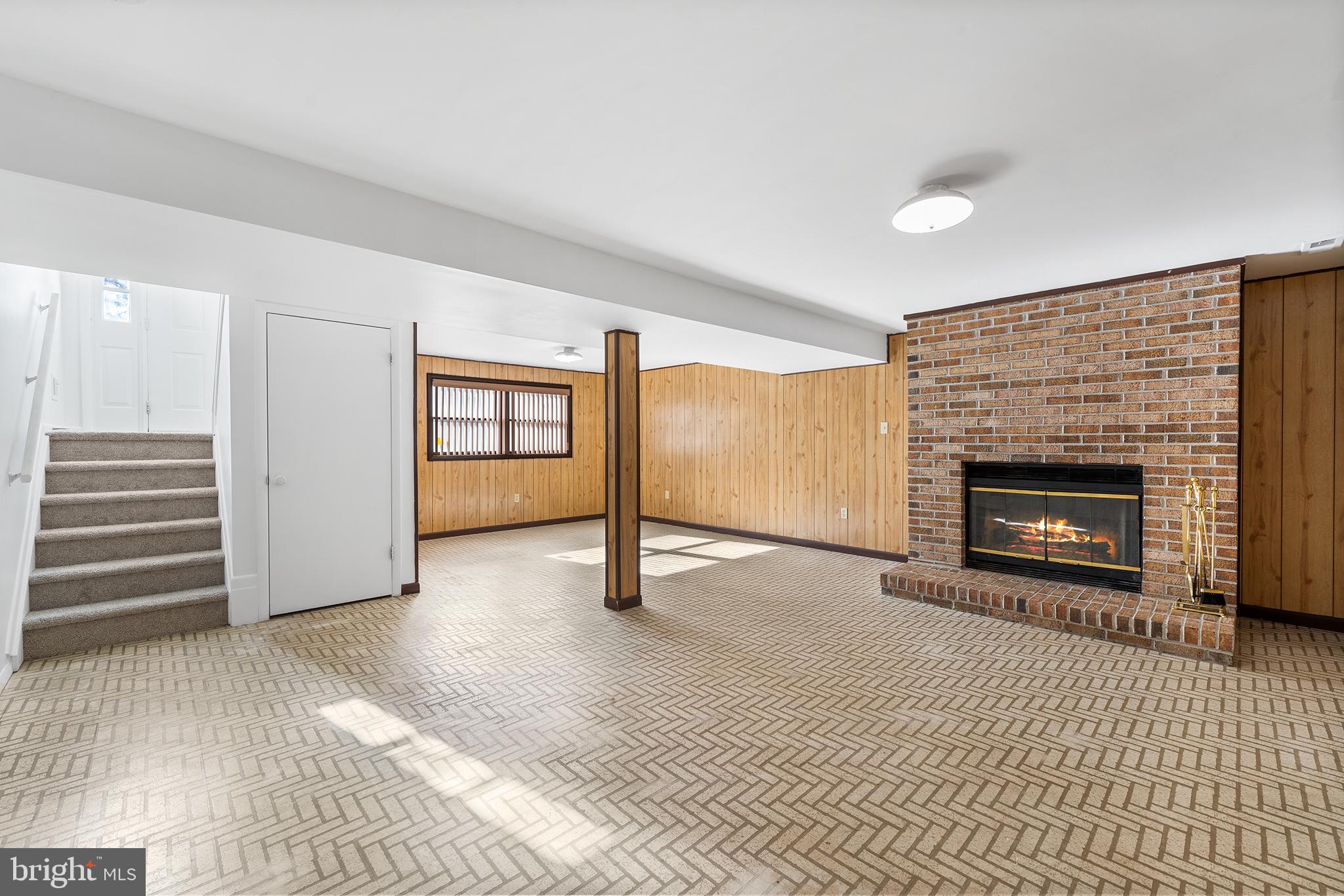 JULIAN WOODS - Residential