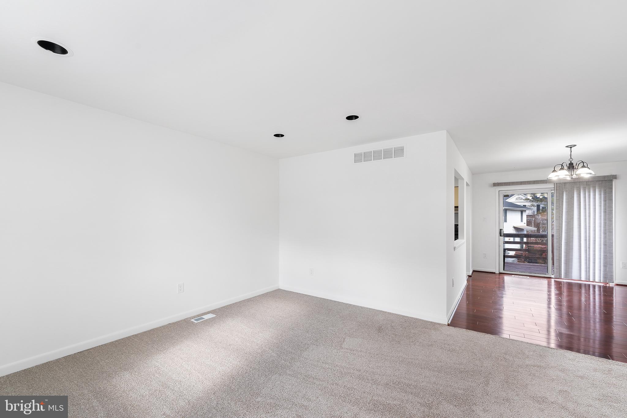 JULIAN WOODS - Residential