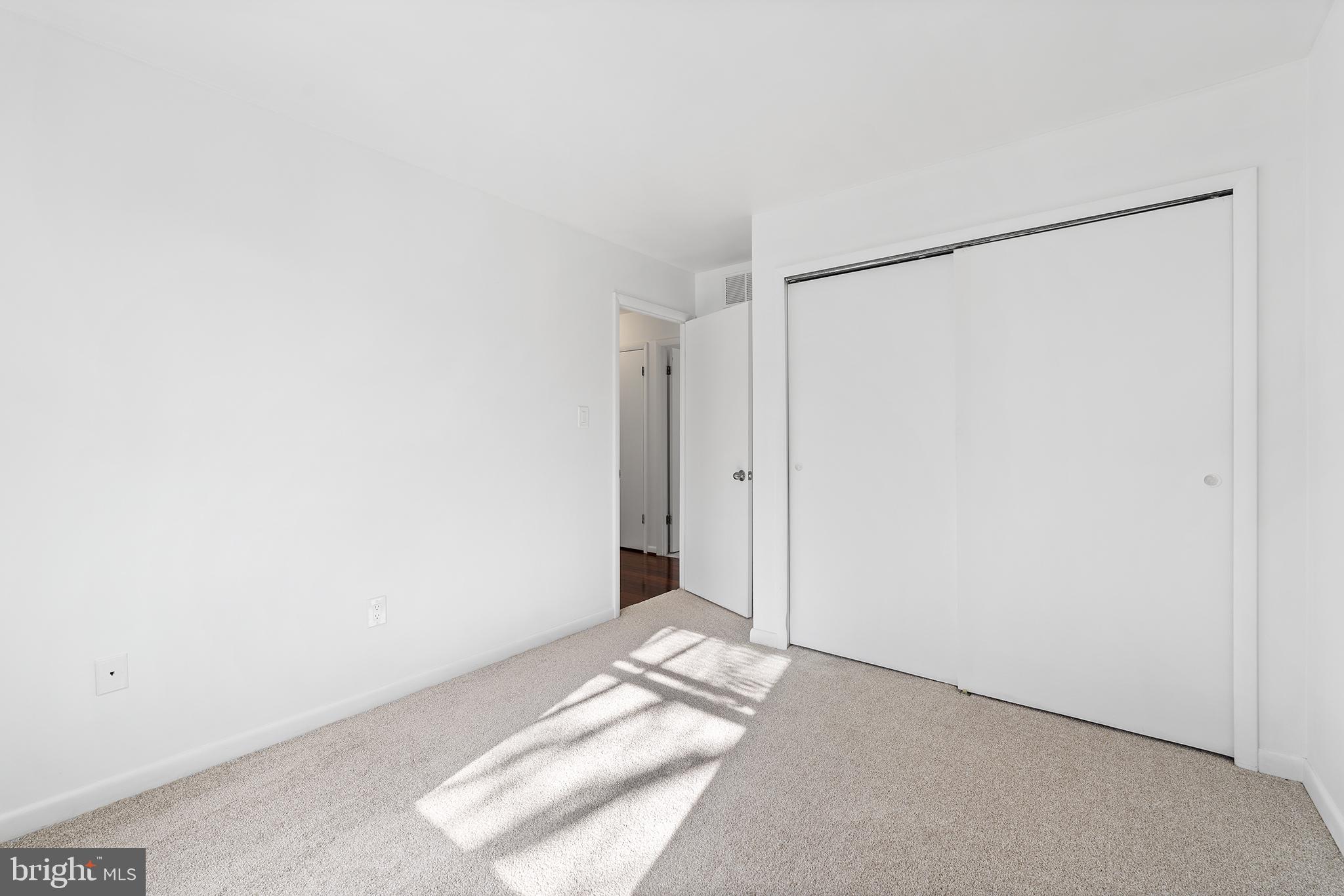 JULIAN WOODS - Residential