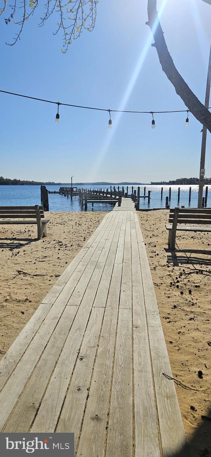 127 ARUNDEL BEACH ROAD