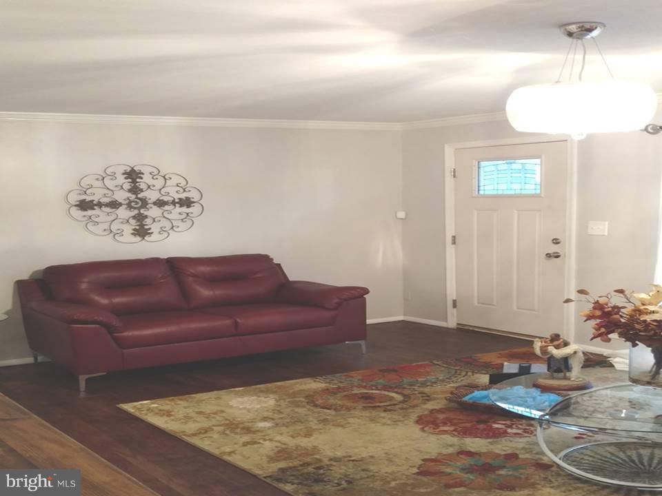 WEDGEWOOD - Residential