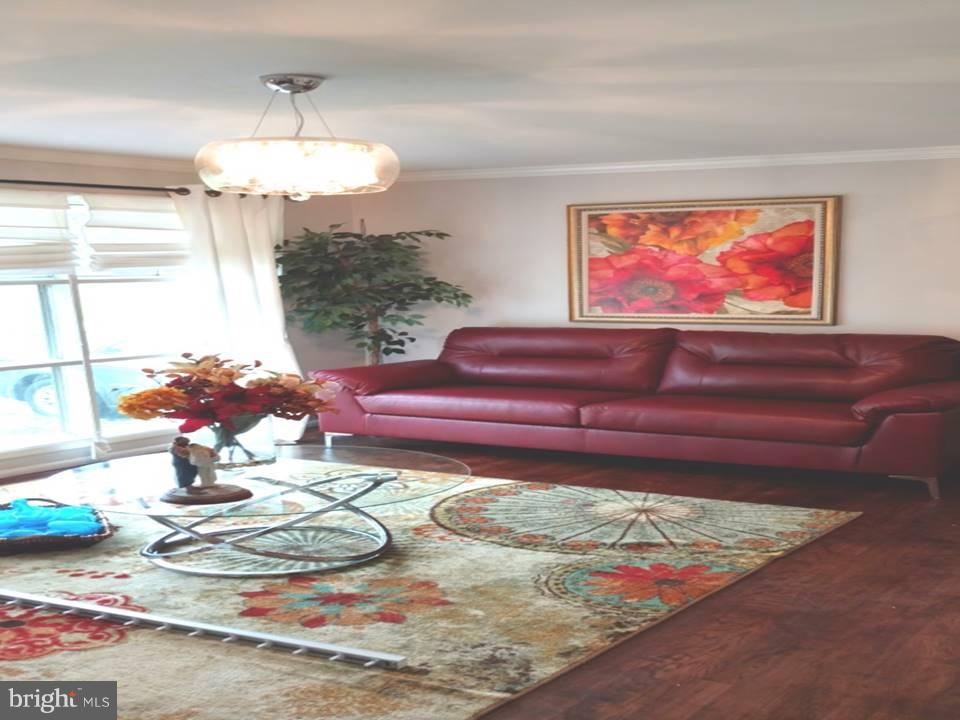 WEDGEWOOD - Residential