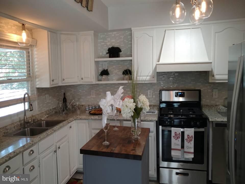 WEDGEWOOD - Residential