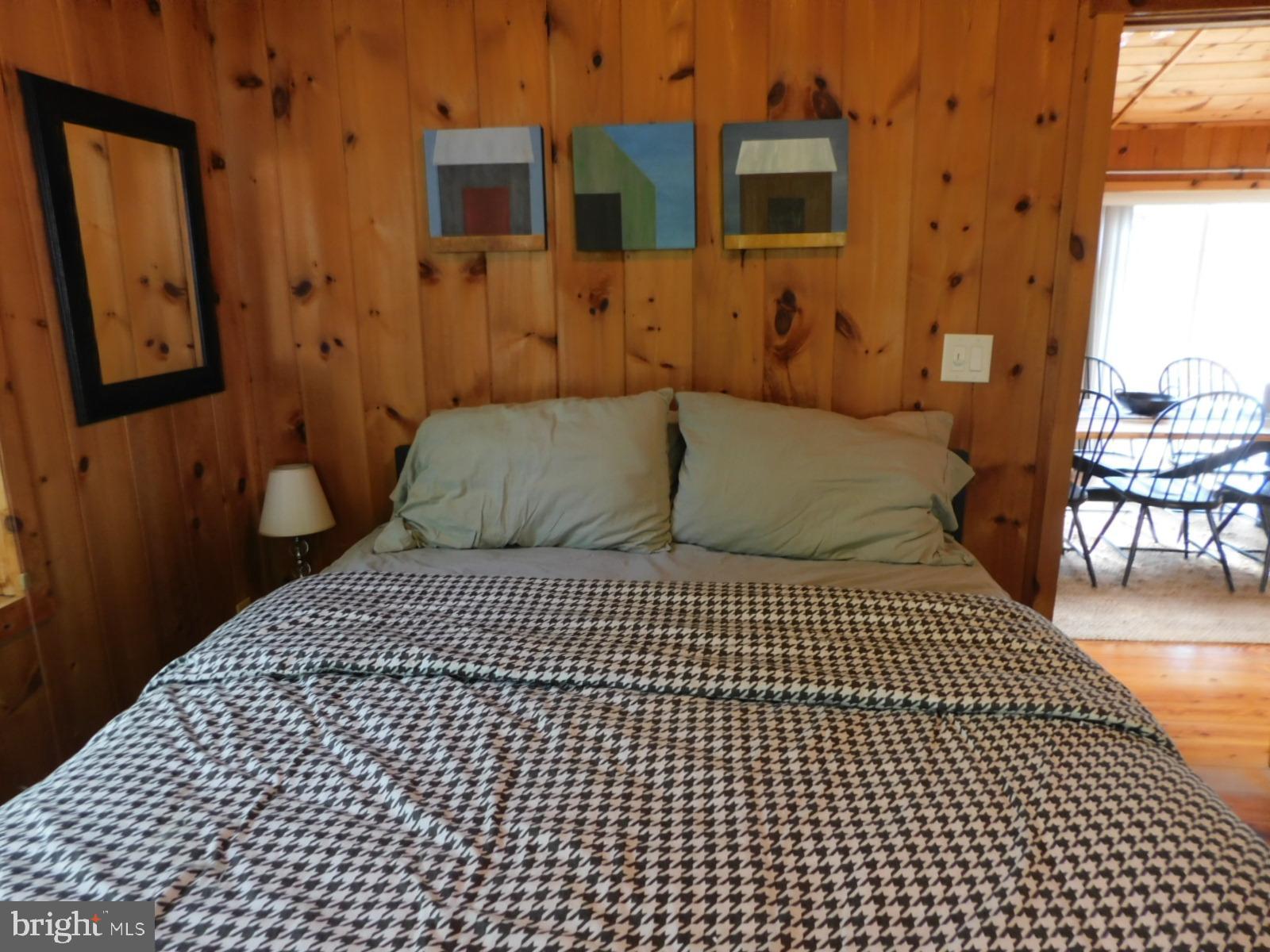 RUSH LICK HOLLOW - Residential