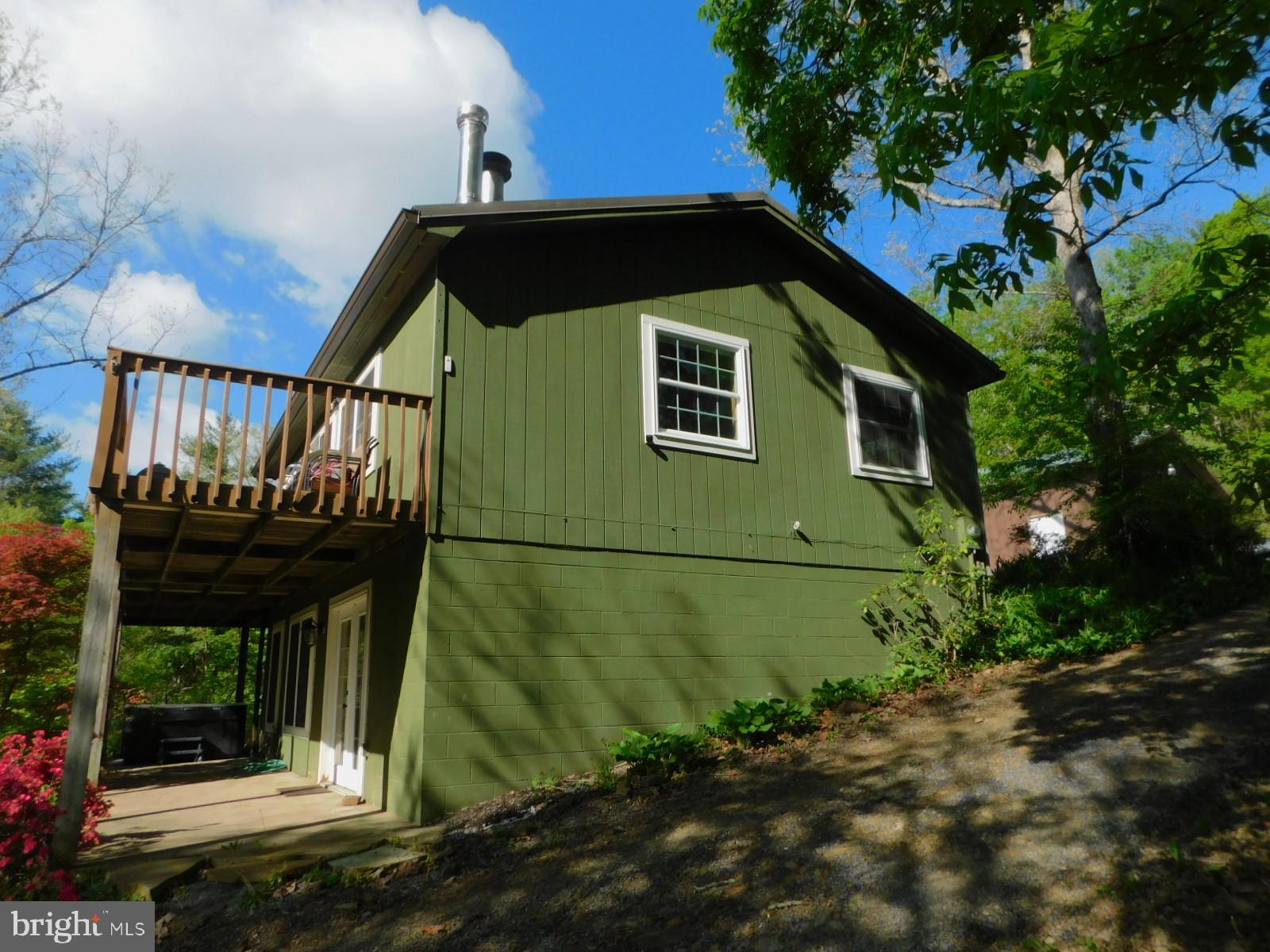 RUSH LICK HOLLOW - Residential