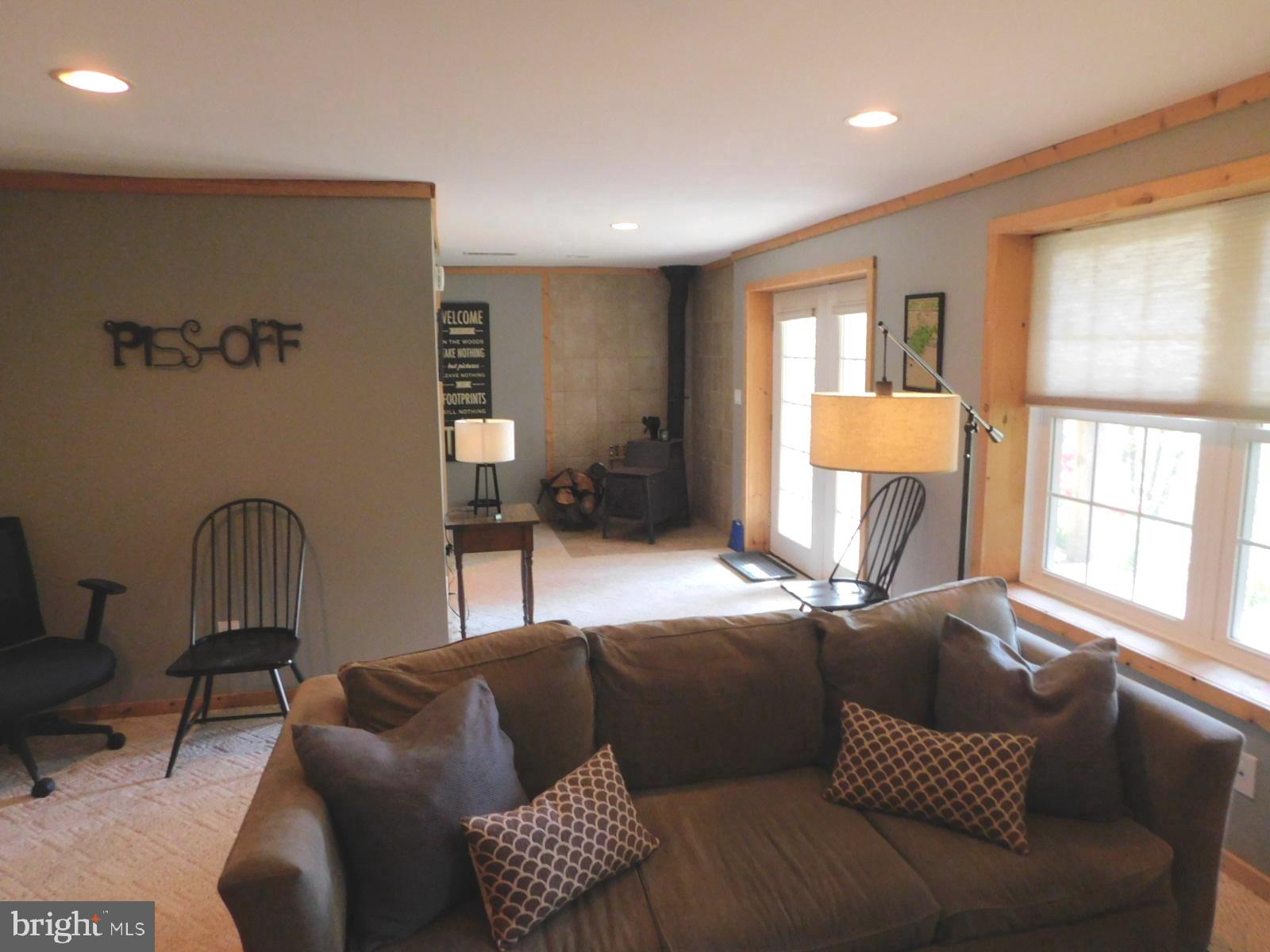 RUSH LICK HOLLOW - Residential