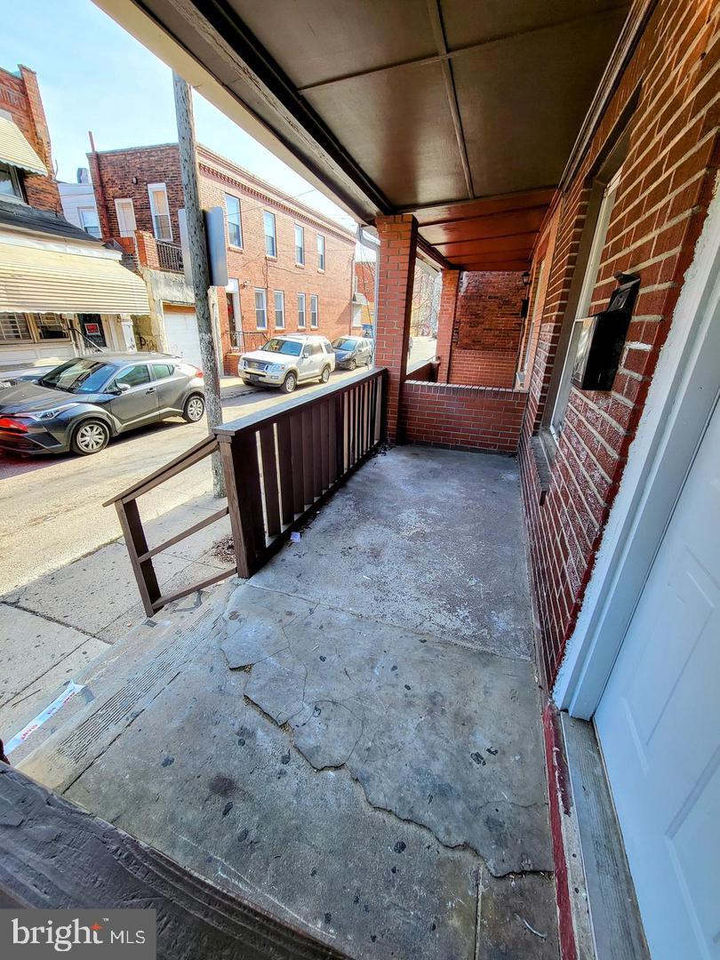 POINT BREEZE - Residential