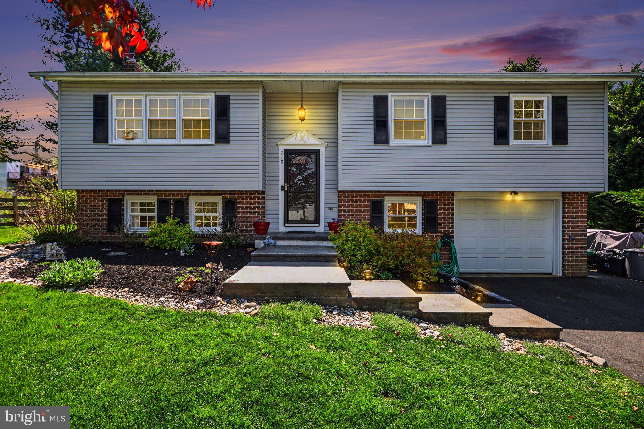 QUARRYVILLE BOROUGH - Residential