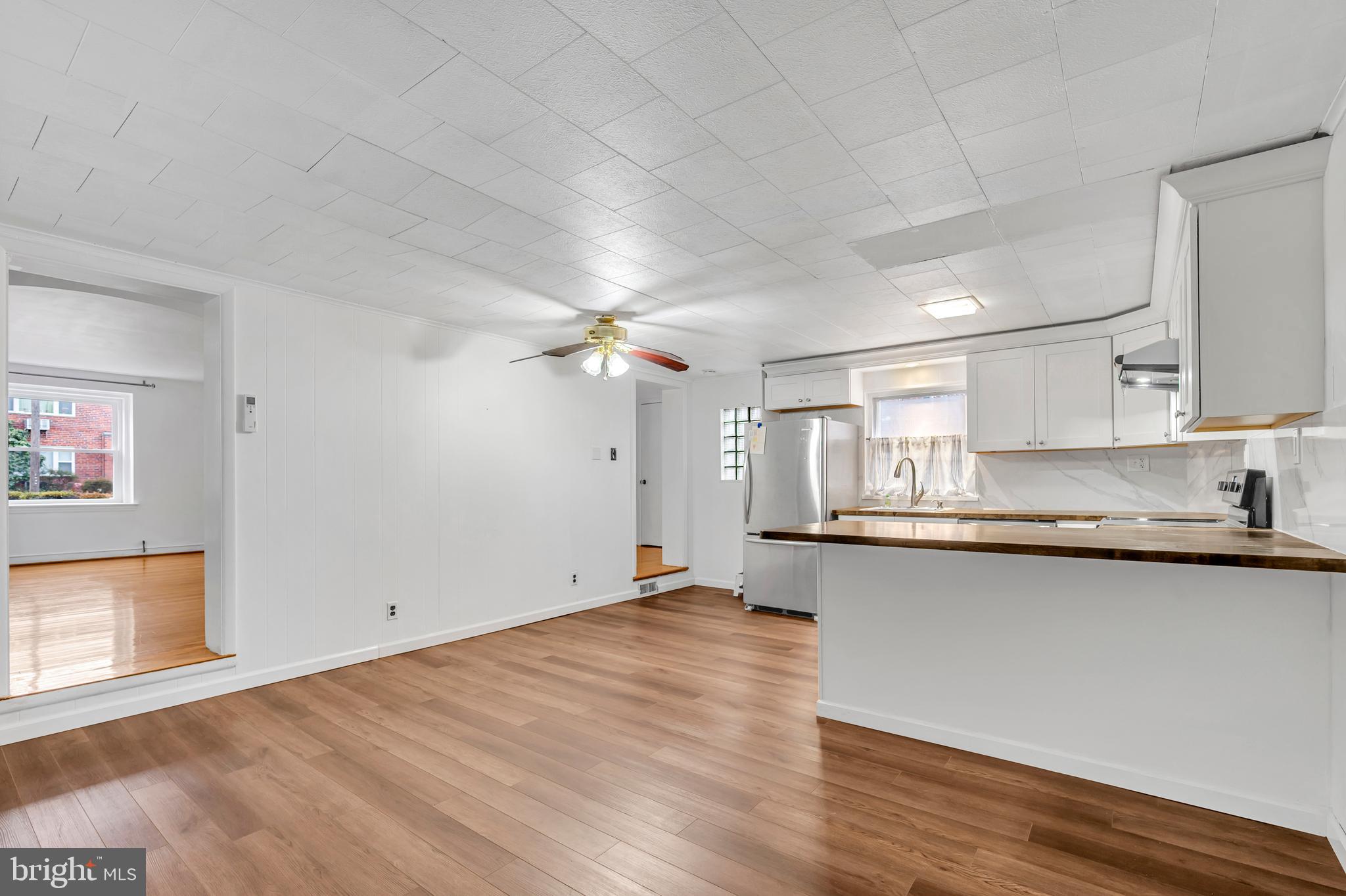 COLONIAL PARK - Residential