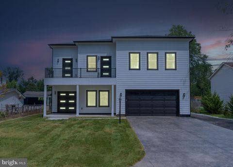 8018 LELAND ROAD MANASSAS VA 20111
