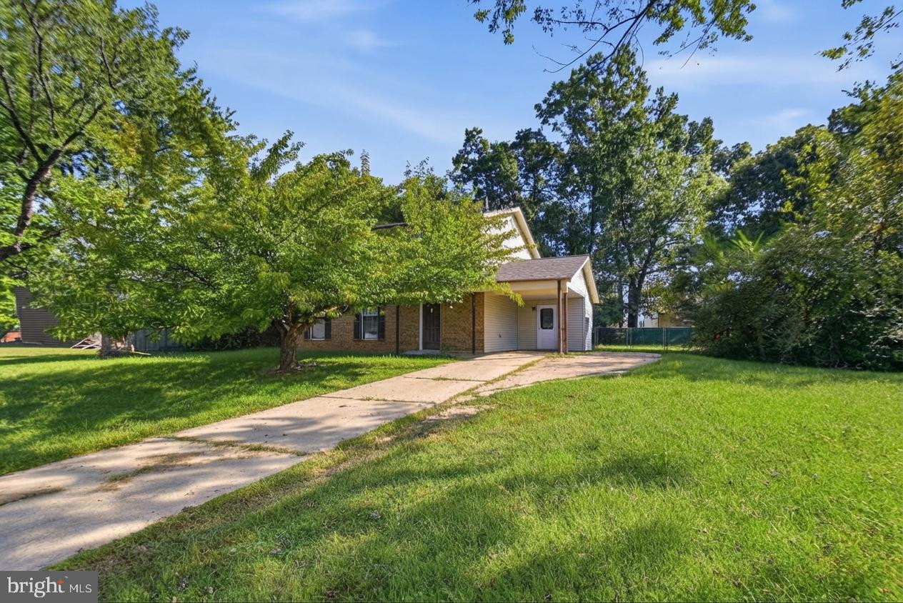 721 UNIVERSITY DRIVE